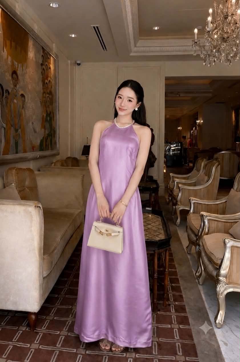 Y32 4430 - Đầm cổ yếm lụa double silk màu hồng tím