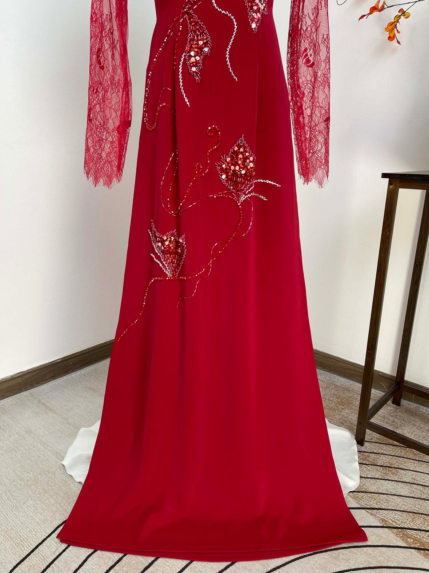 S241 1917 Áo only - Áo dài thiết kế tay ren đính kết màu đỏ