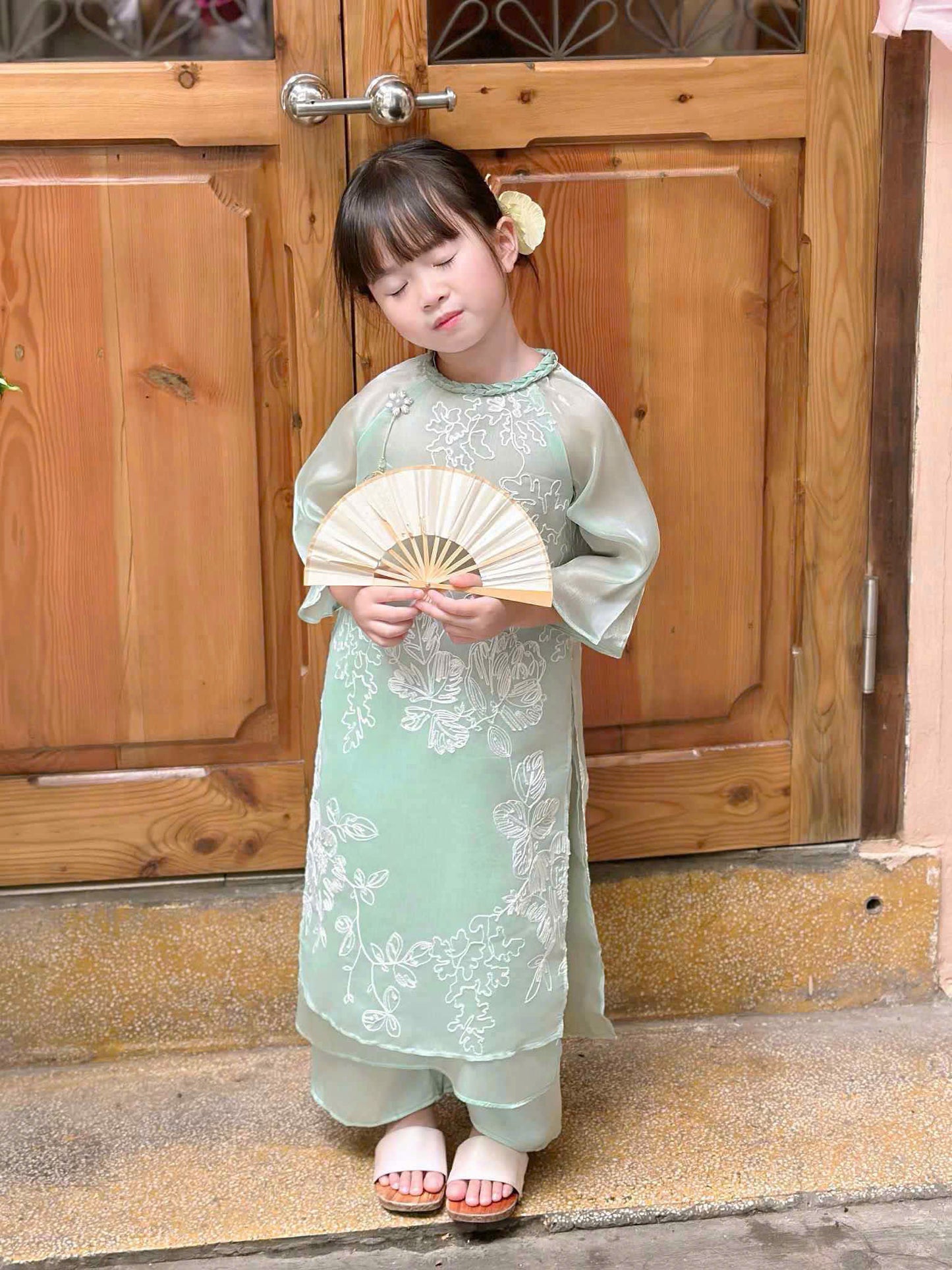BG101 5145 Áo + quần - Áo dài bé gái tơ thêu màu xanh ngọc