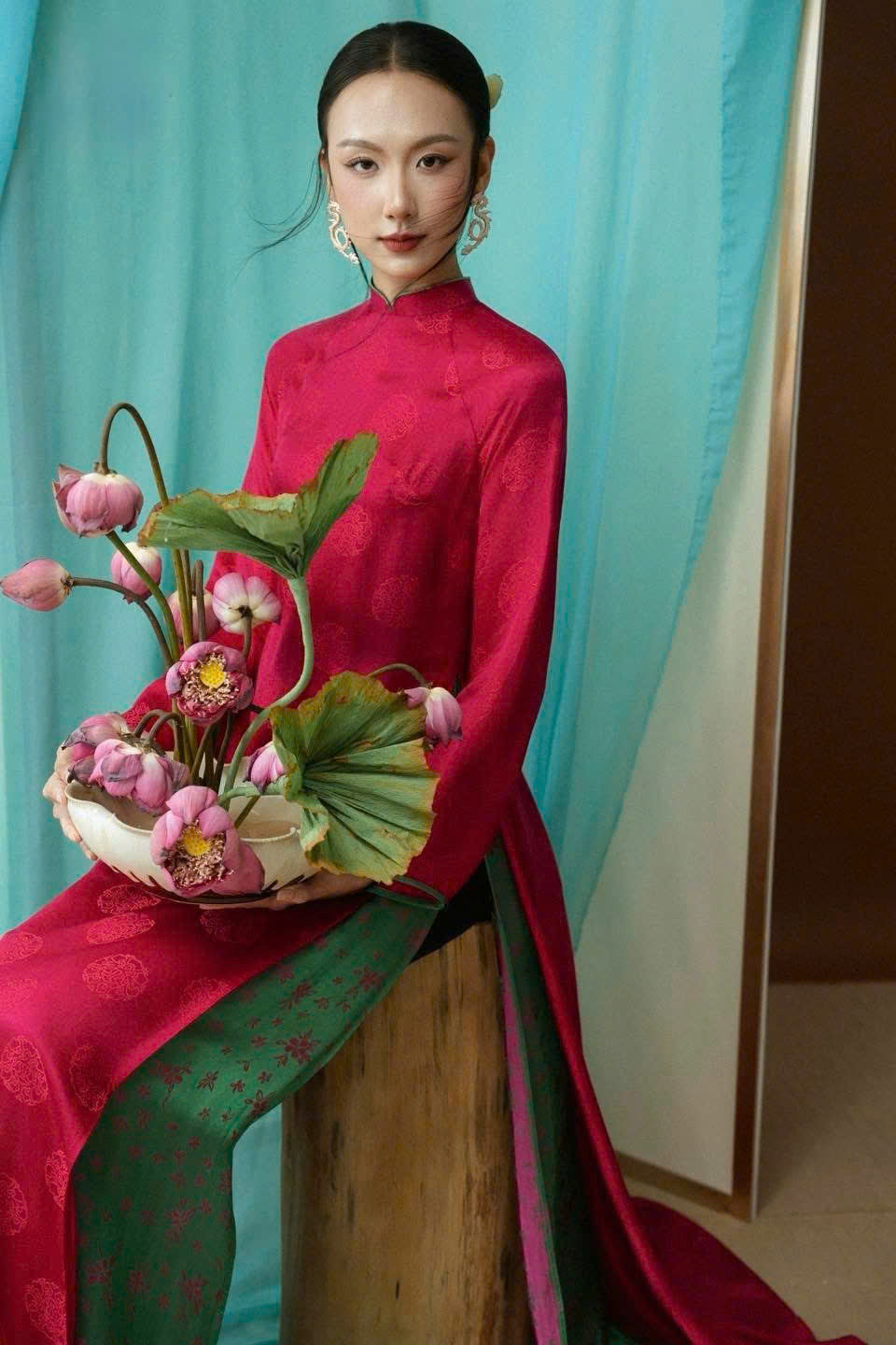 K268 Áo only no pants - Áo dài dáng suông 4 tà lụa silk óng