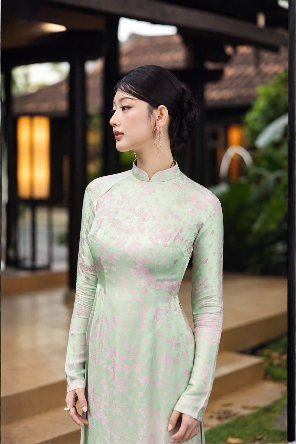 K321 6179 Áo only no pants - Áo dài chiết eo lụa tằm tuyết mai màu xanh mint
