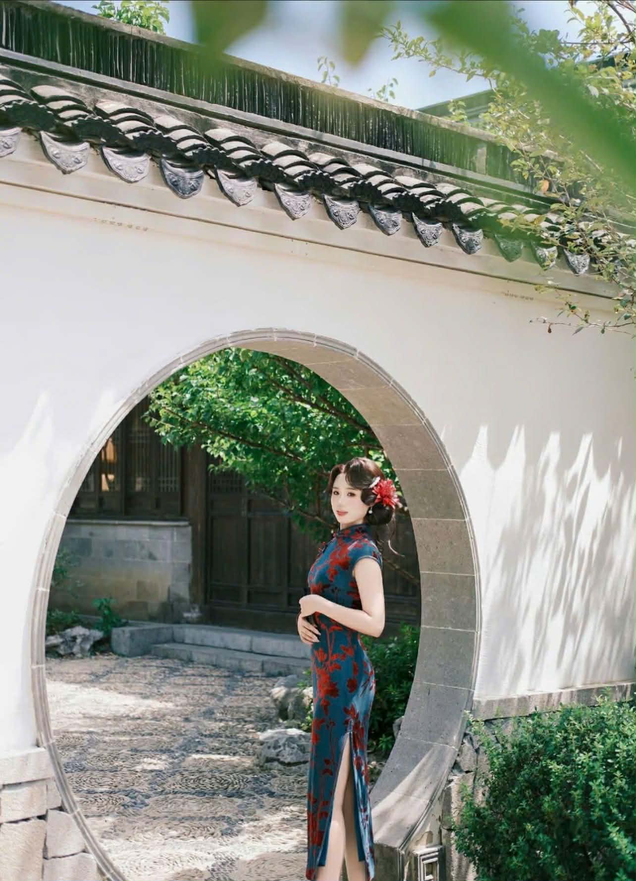 SX10 3752 - Sườn xám lửng lam đào