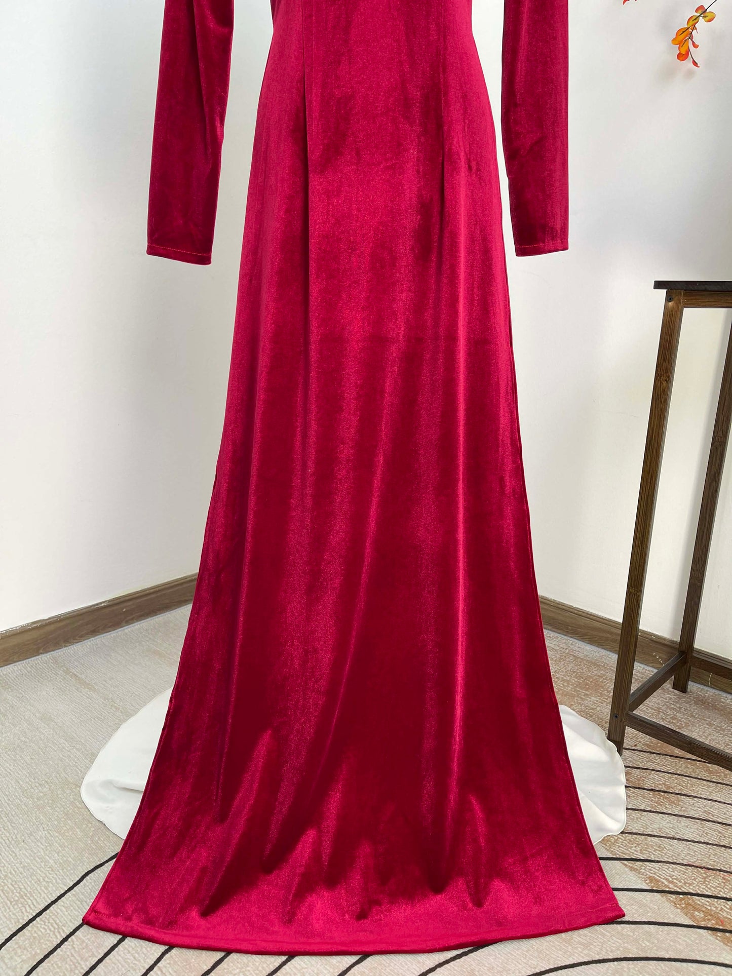 S243 1898 Áo only - Áo dài nhung màu đỏ đô đính vai