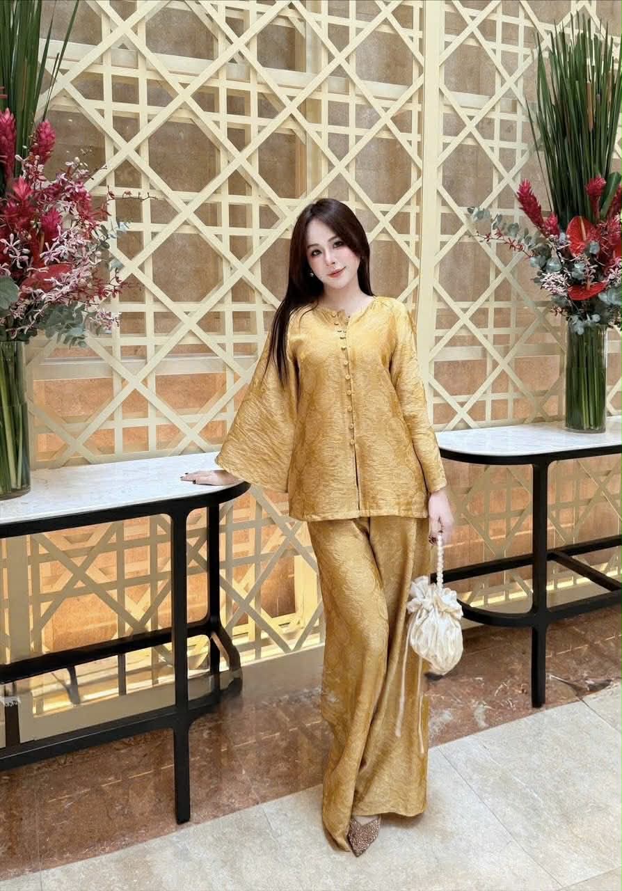 BB110 3699 - Set bà ba lụa tằm ánh kim tencel thọ dơi màu vàng đồng