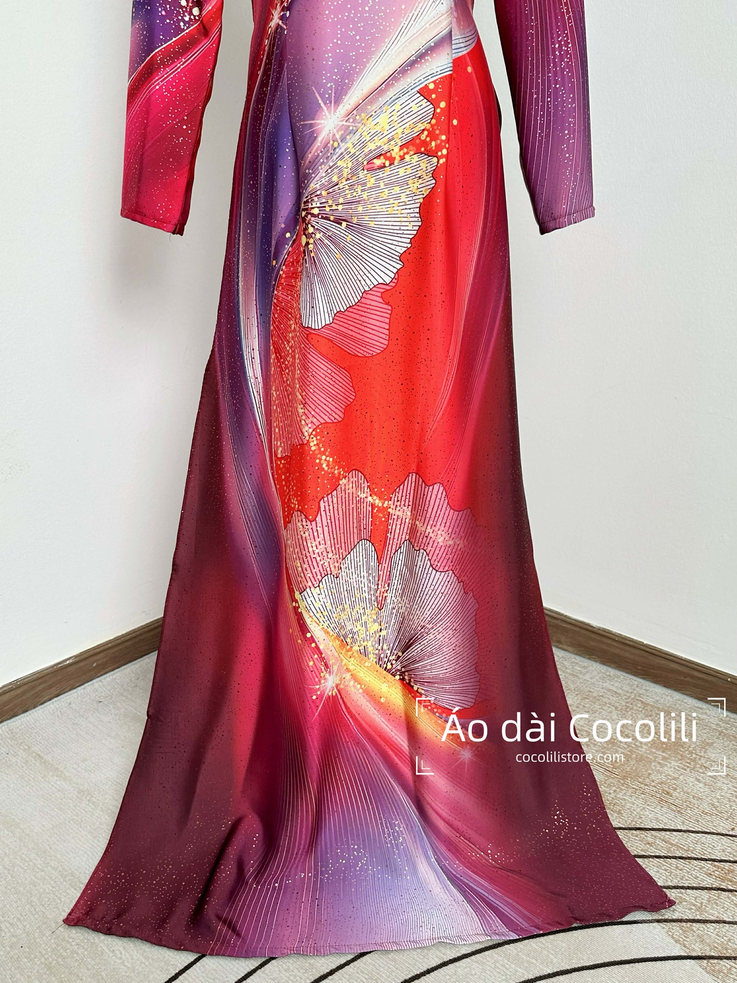 H647 Áo only no pants - Áo dài dáng truyền thống chiết li