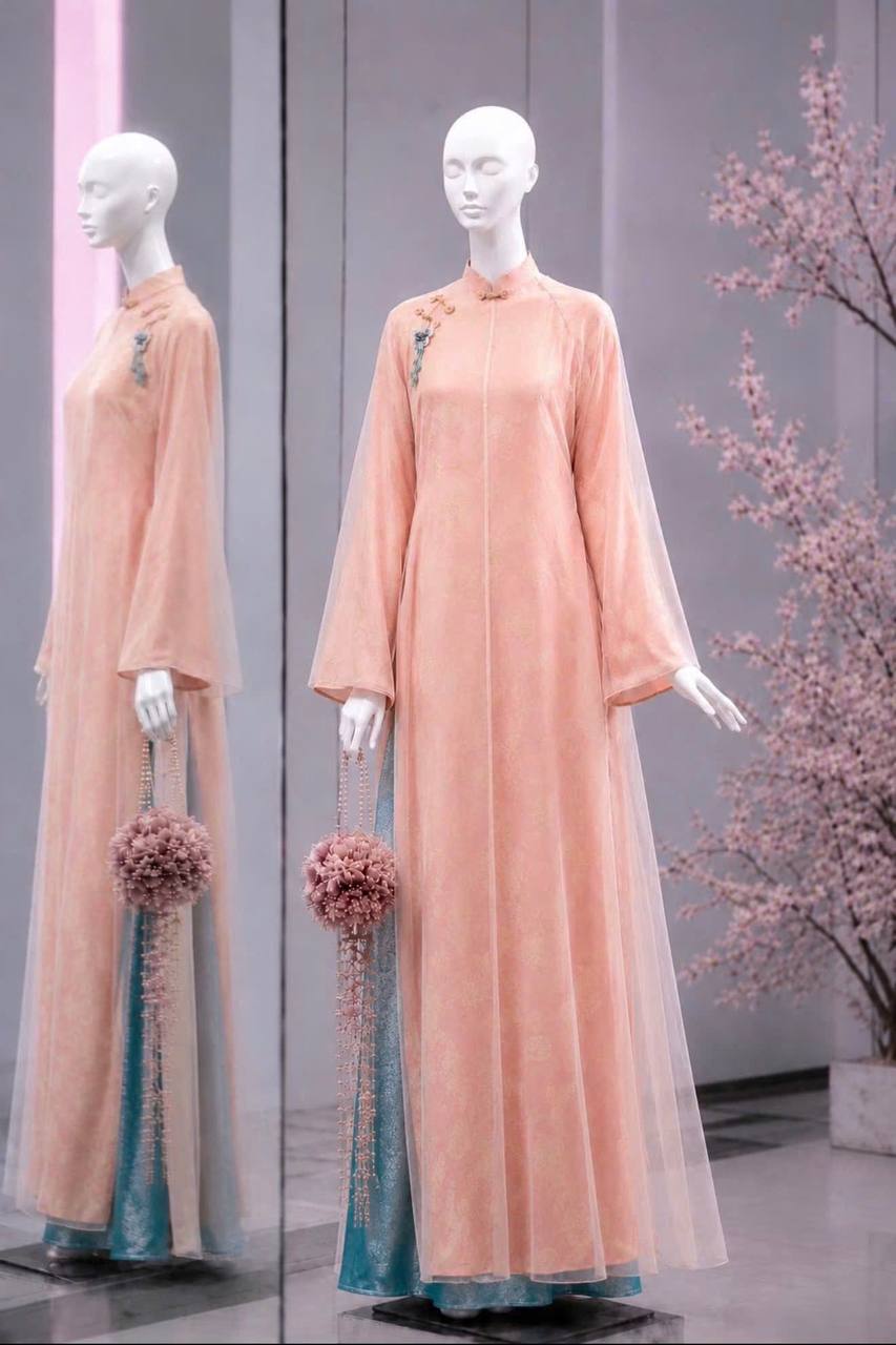 K216 Áo only no pants - Áo dài dáng suông 4 tà lụa gấm choàng tơ màu cam nhạt