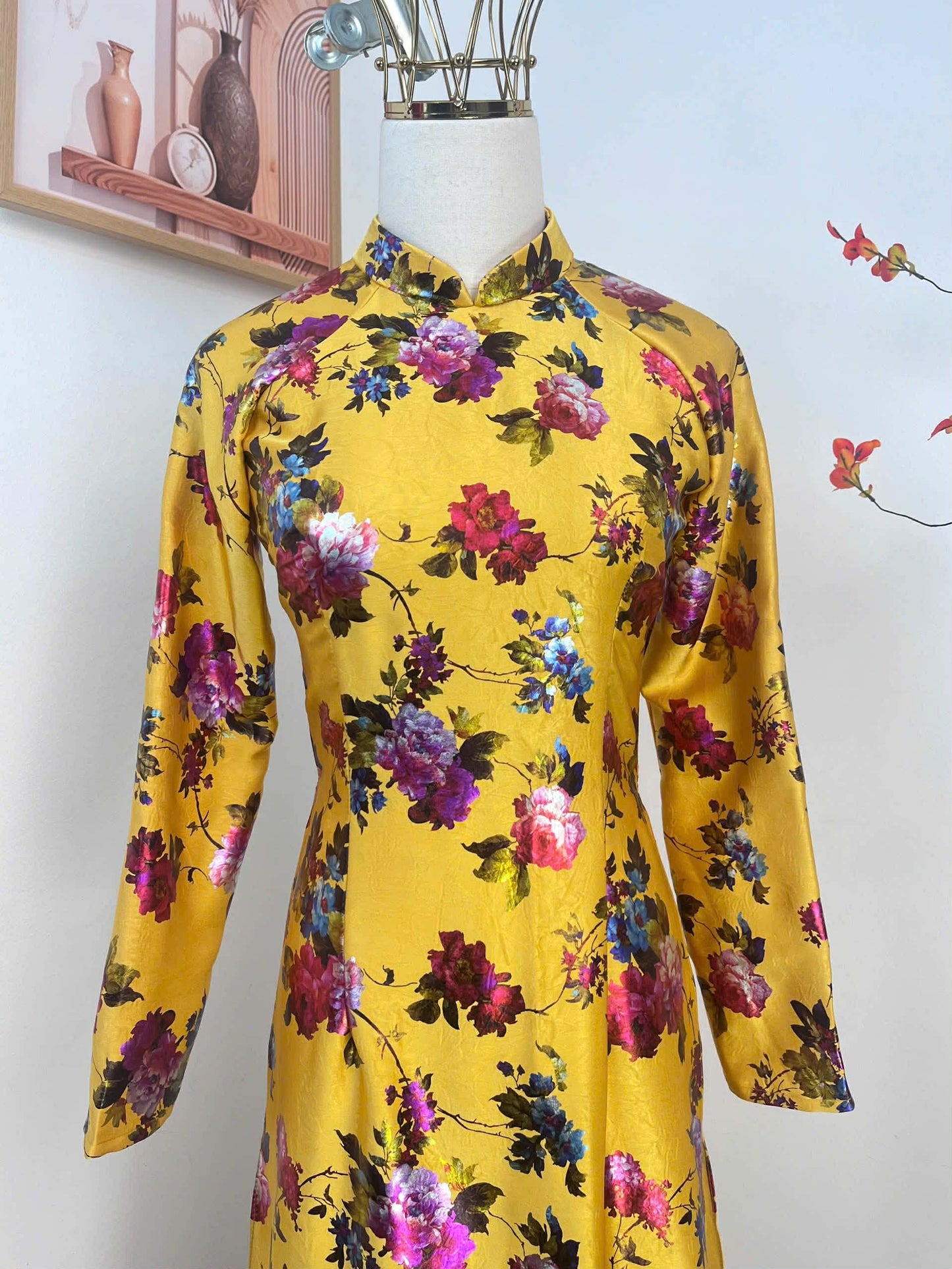 H498 1977 Áo only - Áo dài lụa dubai hoa màu vàng