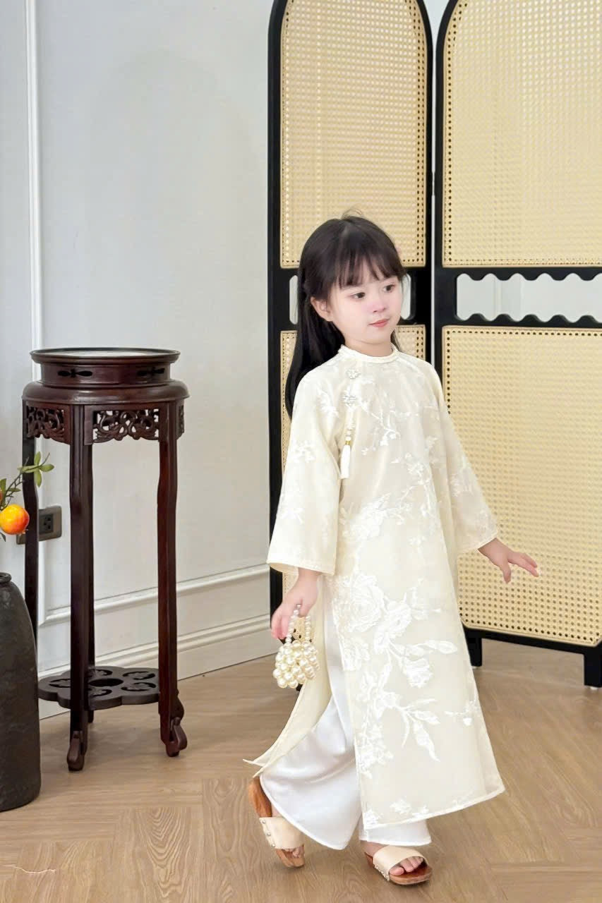 BG134 Áo + quần - Áo dài bé gái tơ màu trắng kem