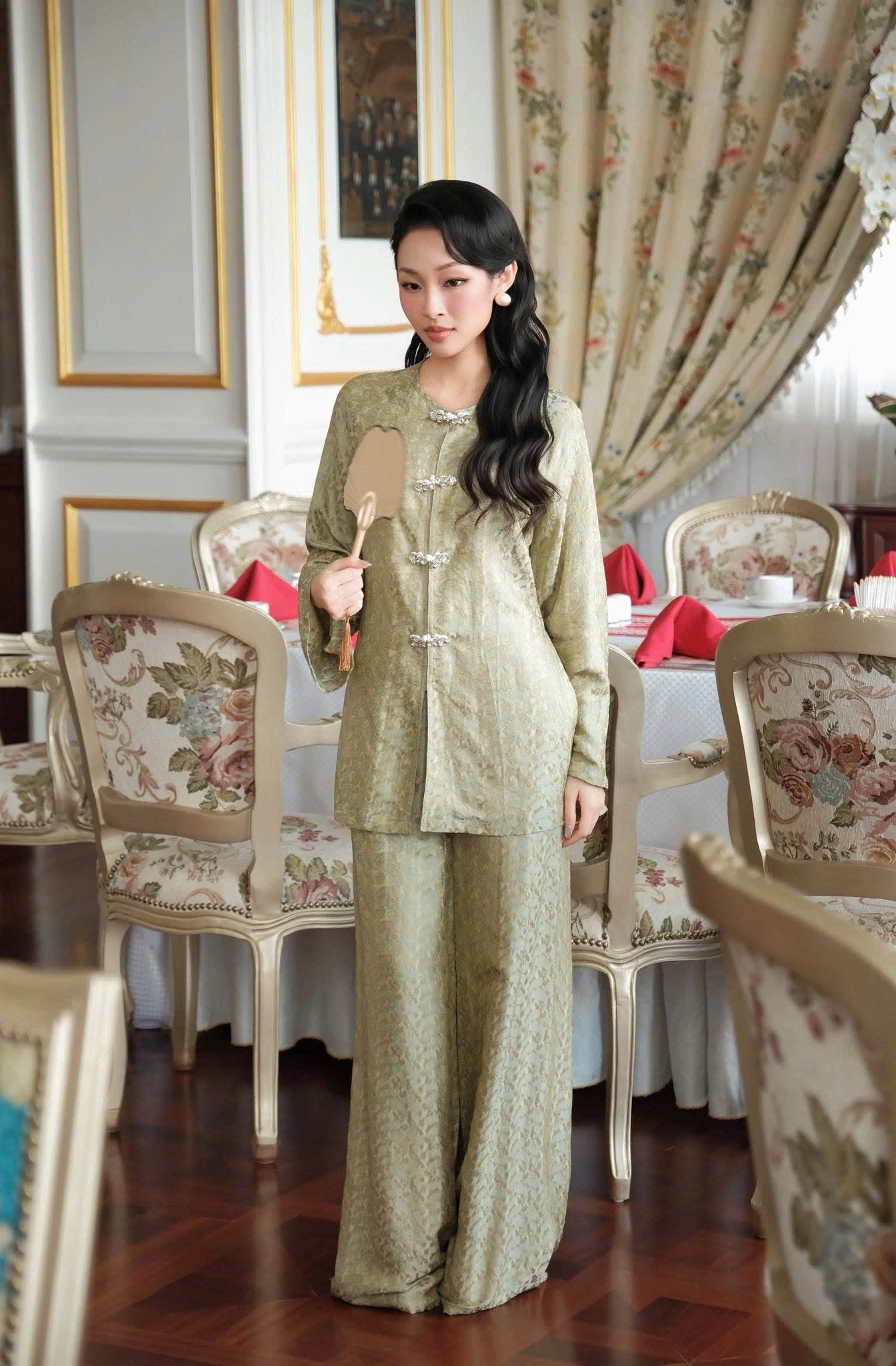 BB201 3998 - Set bà ba lụa nha xá lông công