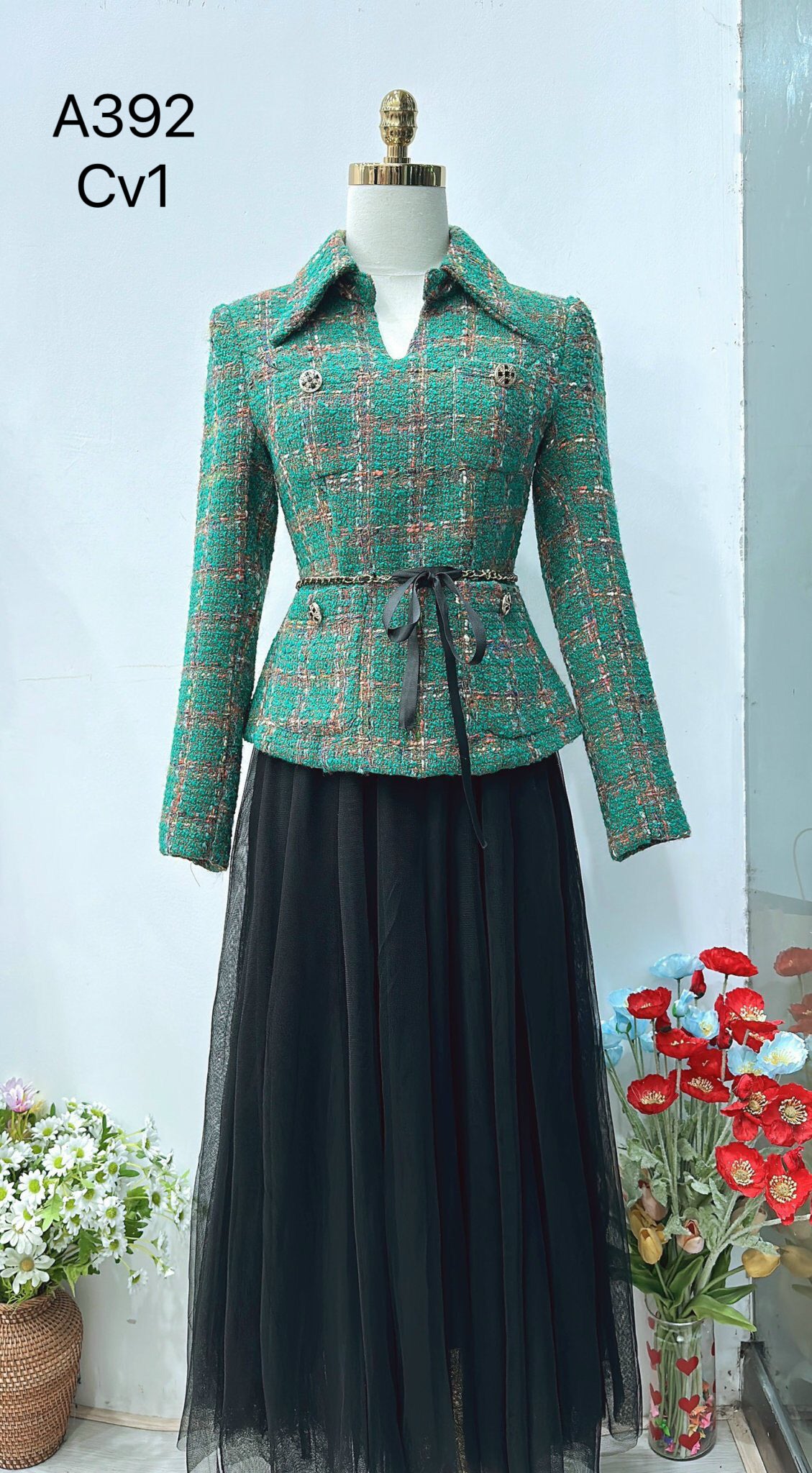 Áo dạ A392 + chân váy CV1 ( hàng sẵn).