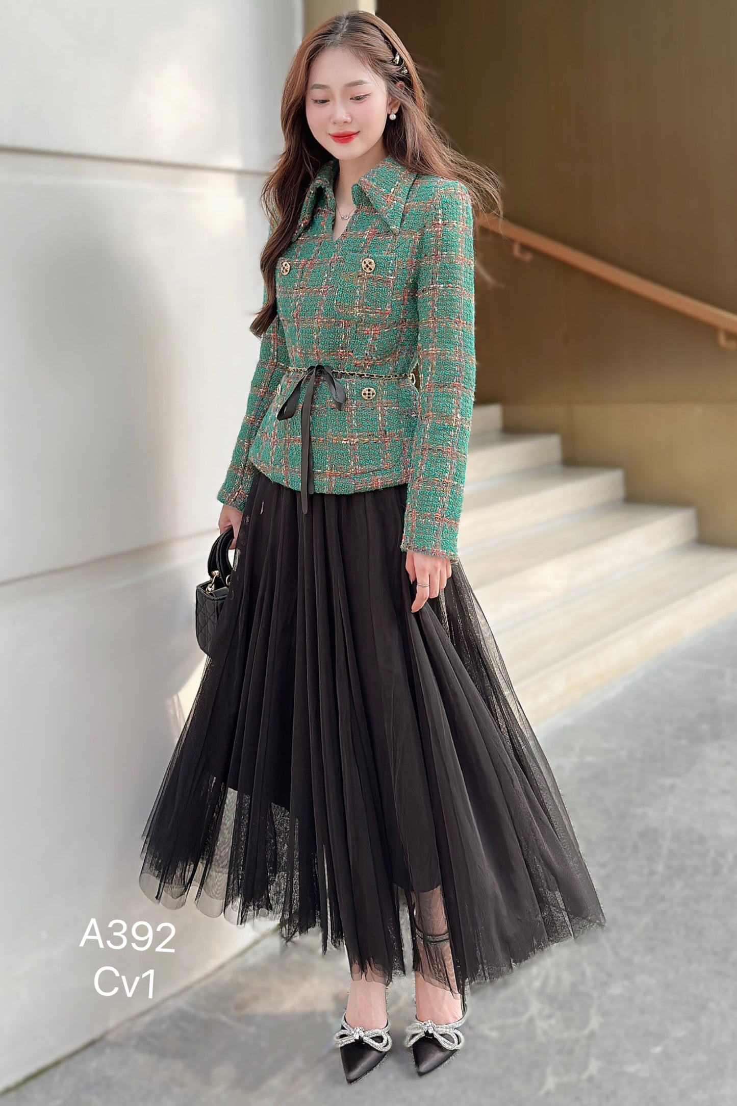 Áo dạ A392 + chân váy CV1 ( hàng sẵn).