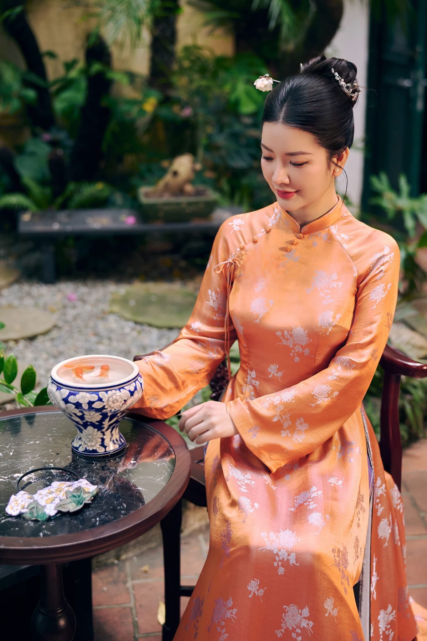 HD186 Áo only no pants - Áo dài chiết eo lụa nha xá màu cam