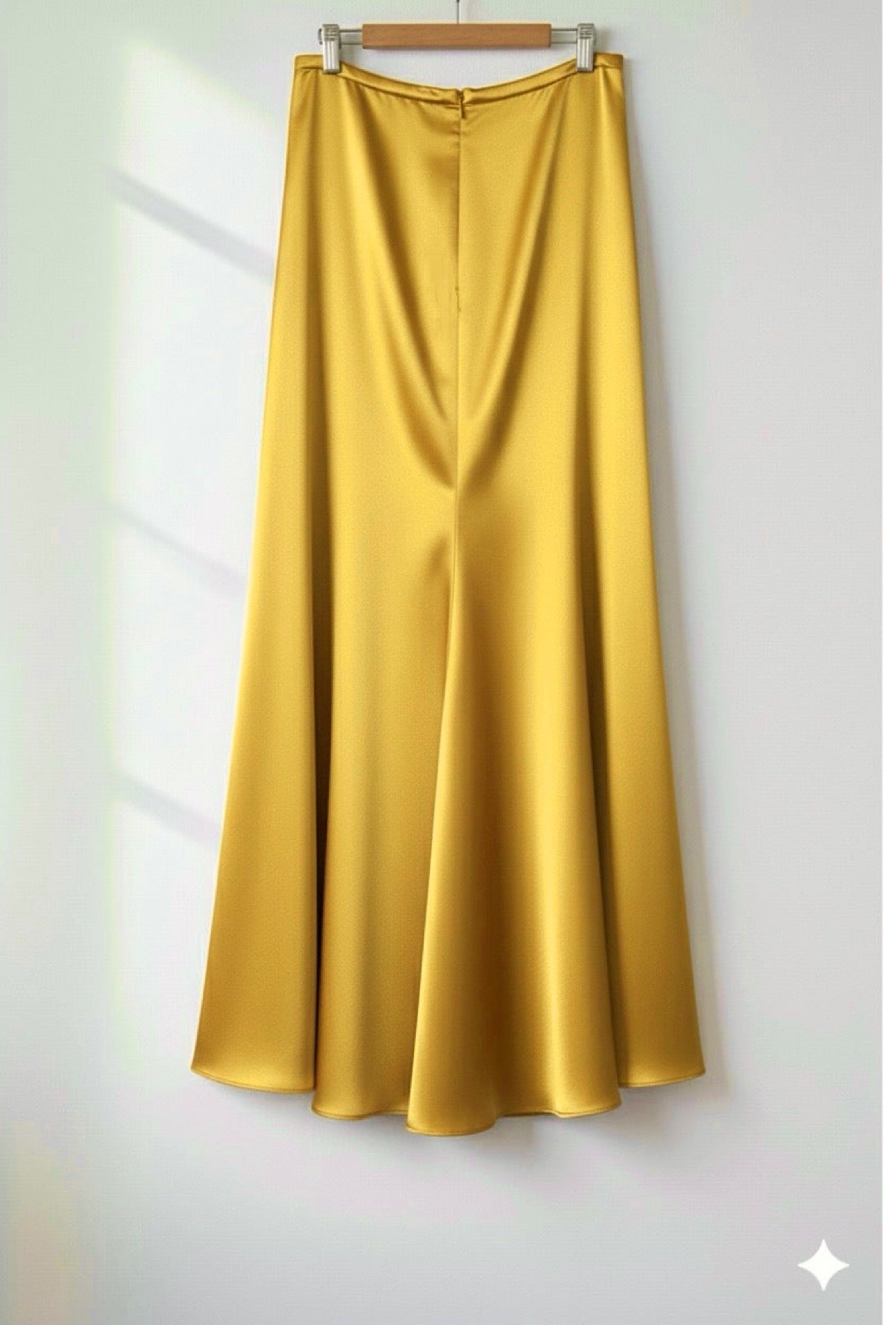 QV - Quần váy lụa mã não Vàng gold