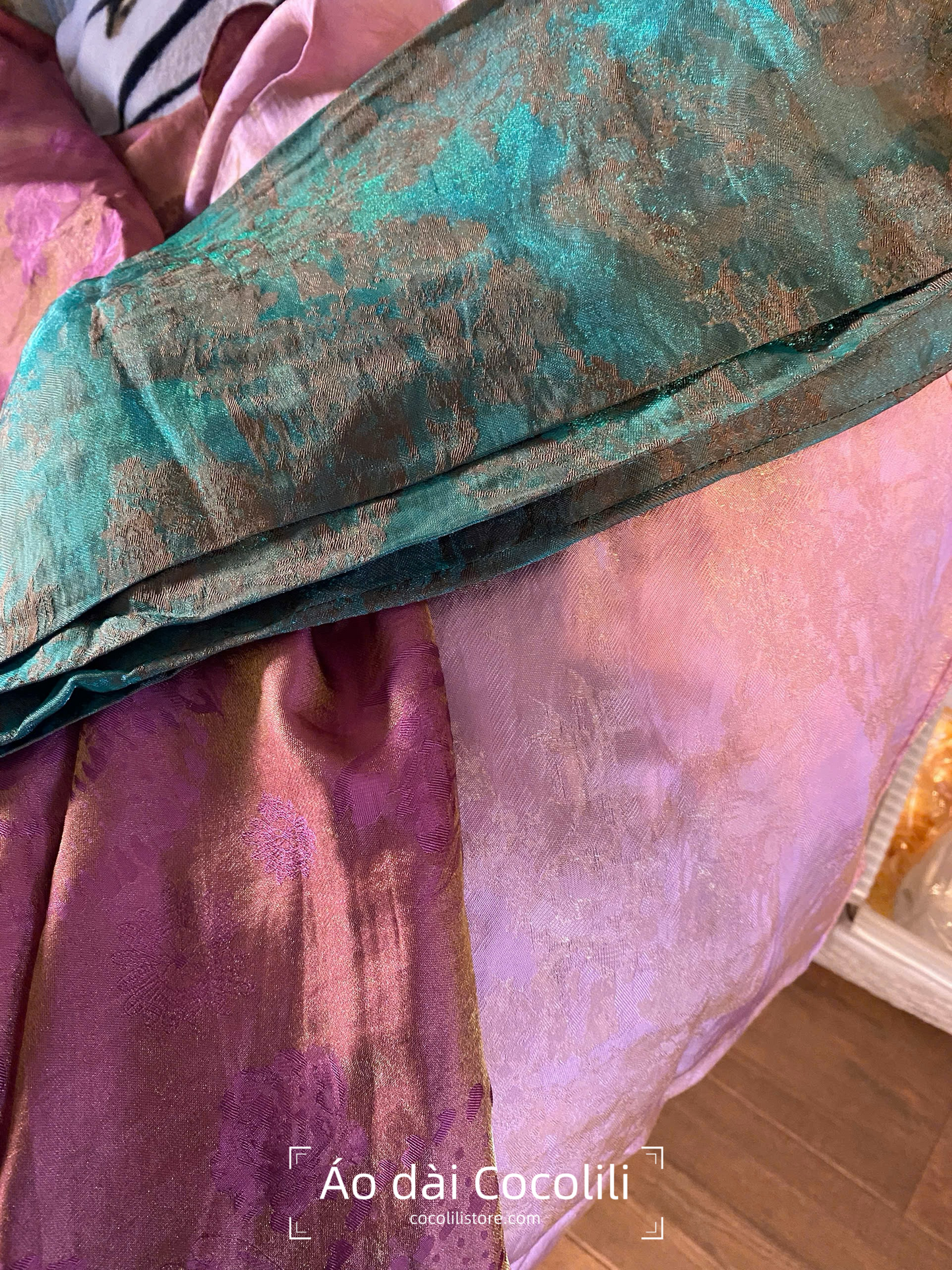 M508 Áo + quần cùng chất - Áo dài dáng suông 4 tà tằm tencel màu tím cẩm