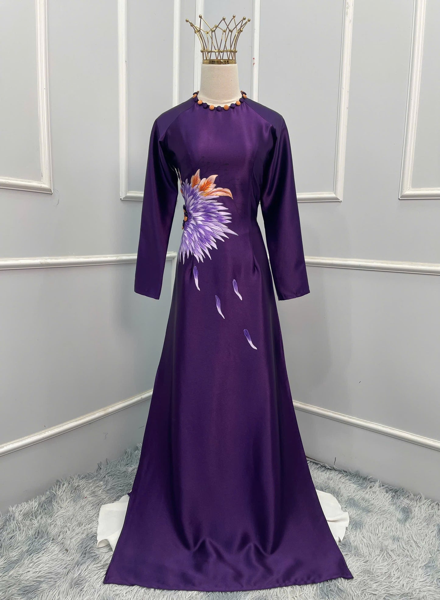 T499 - Áo dài Lụa valentino tím