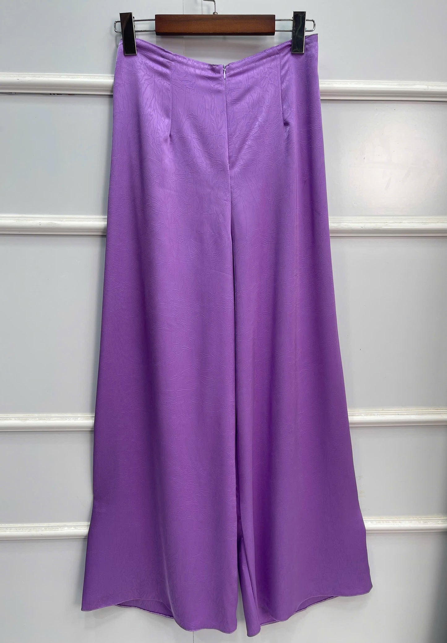 H124 -Áo dài Lụa hà lan thêu hoa màu tím cà +quần cùng chất