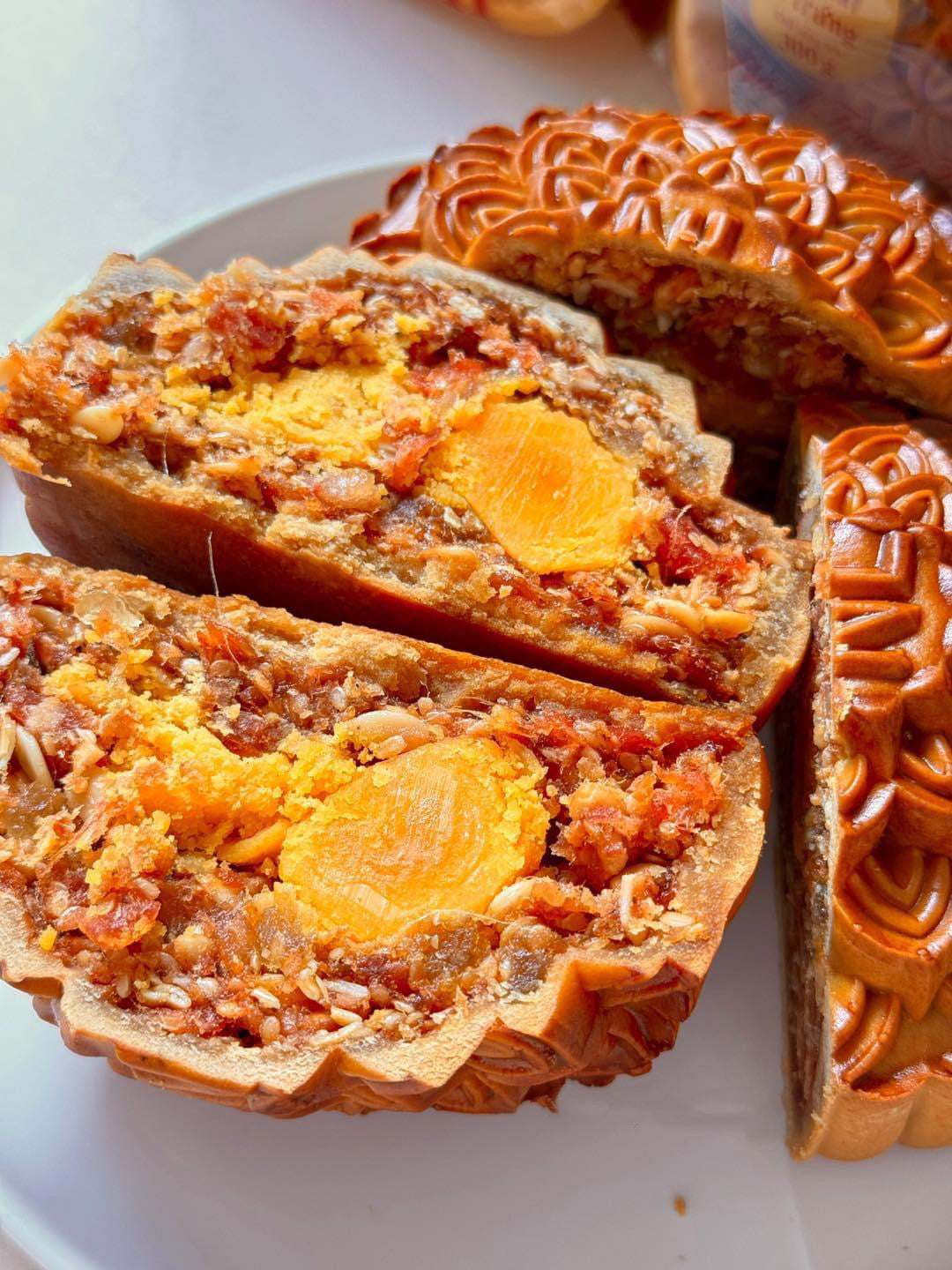 Big Size Mooncake - 300gr/ cake Bánh Trung Thu Như Lan loại đặc biệt size lớn 300gr 2 trứng