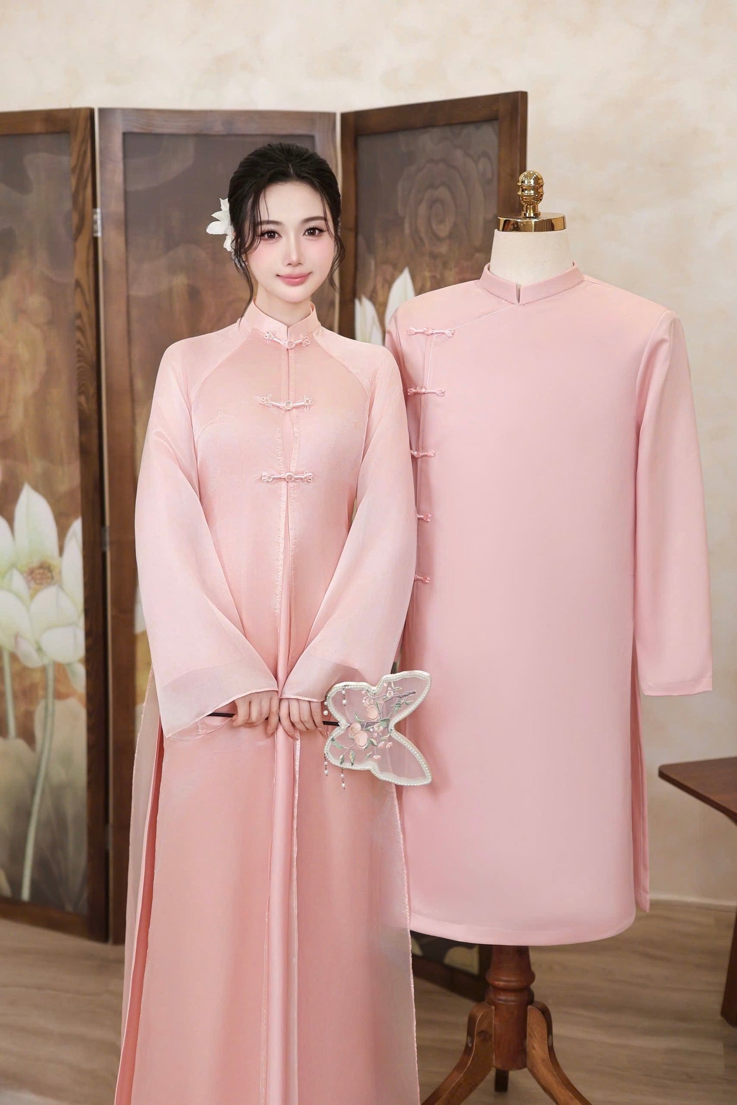 K290 6482 Áo + choàng - Áo dài dáng suông màu hồng phấn kèm choàng tơ