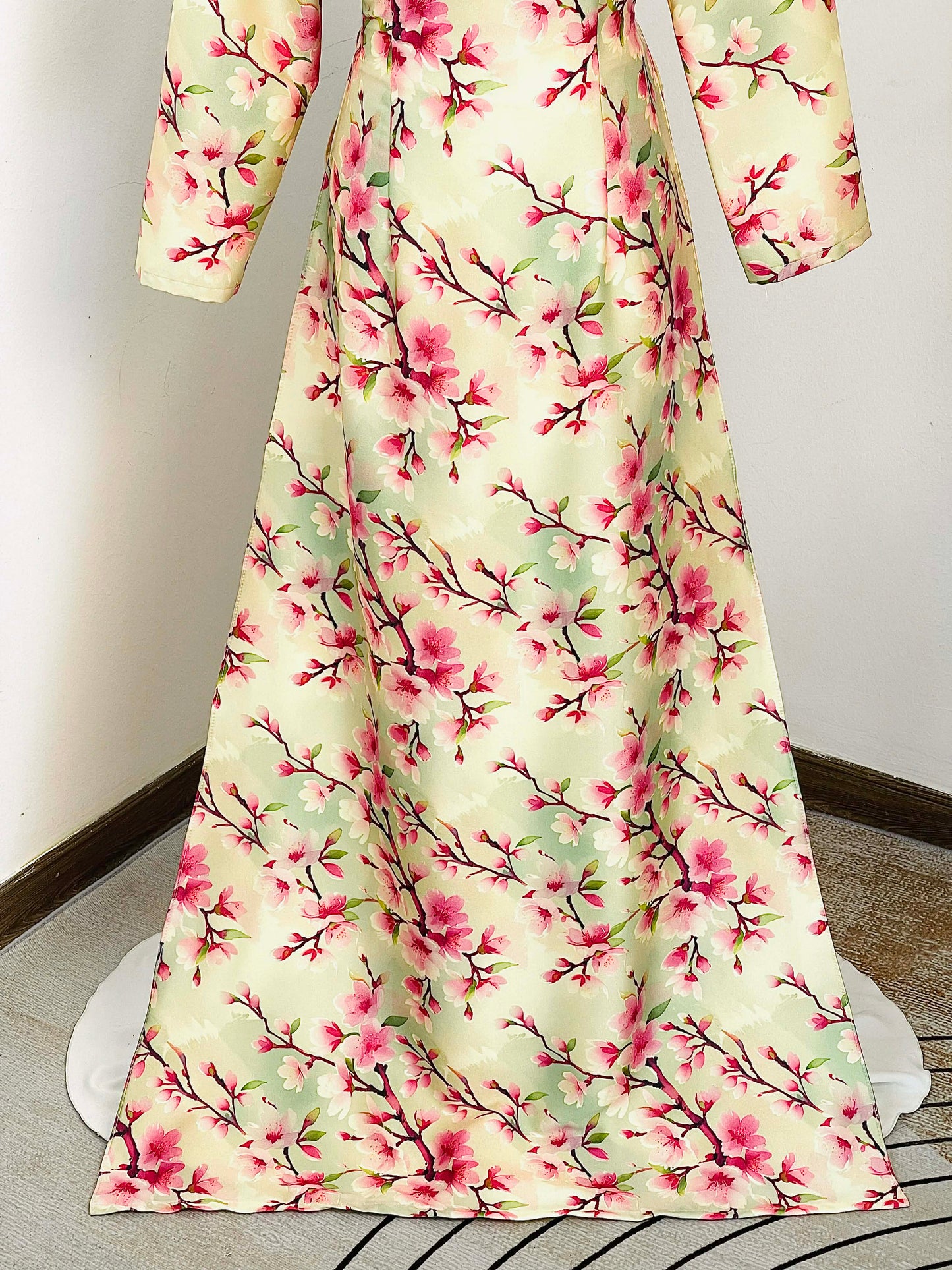 H487 1967 Áo only - Áo dài Tết lụa ánh sao hoa đào