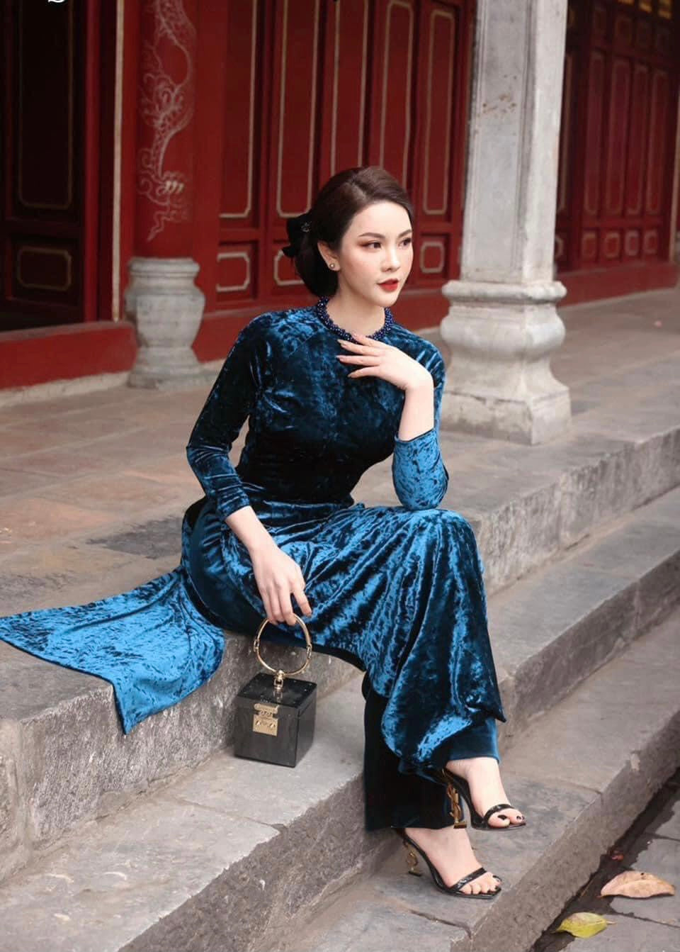 Pre-order(3-5 tuần) BL221 Áo only-Áo dài nhung nhám