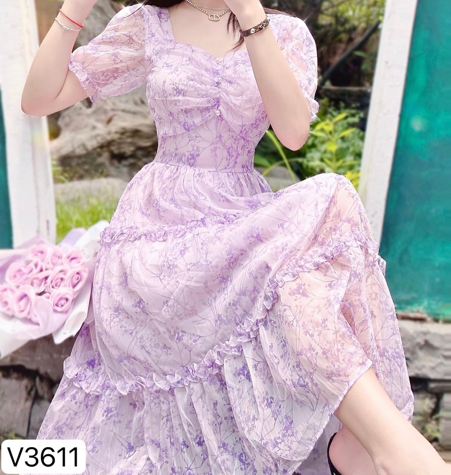 DRESS V3611.