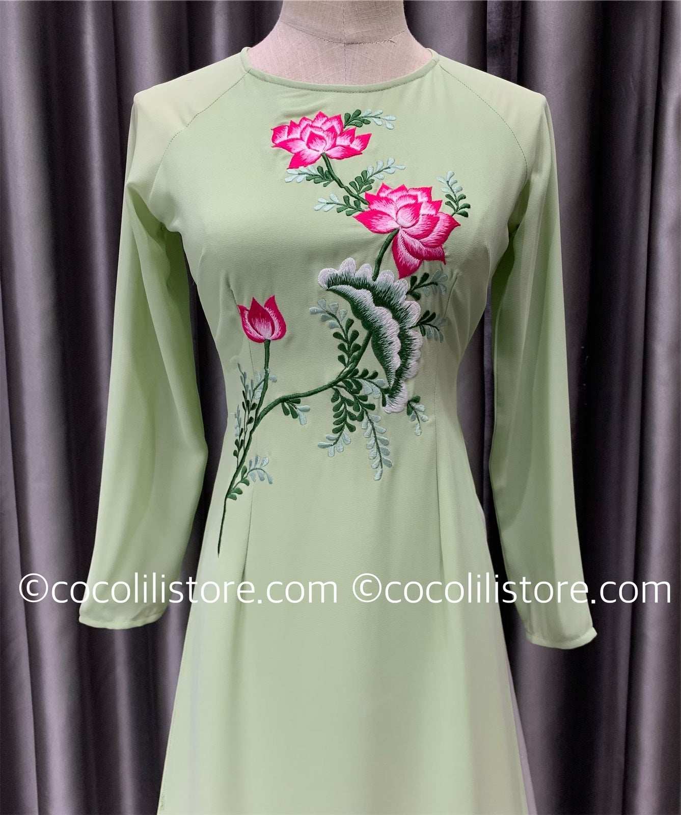 C56 Áo + quần chiffon - Áo dài chiffon 4 tà thêu hoa màu xanh bơ