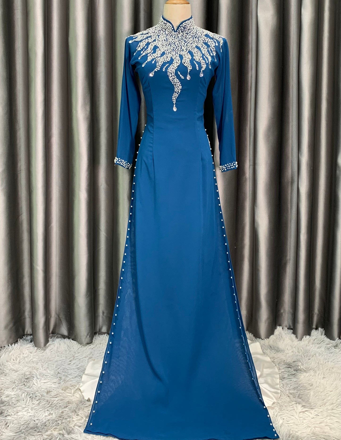 S122 4537 only áo - Áo dài chiffon xanh cổ vịt đính đá
