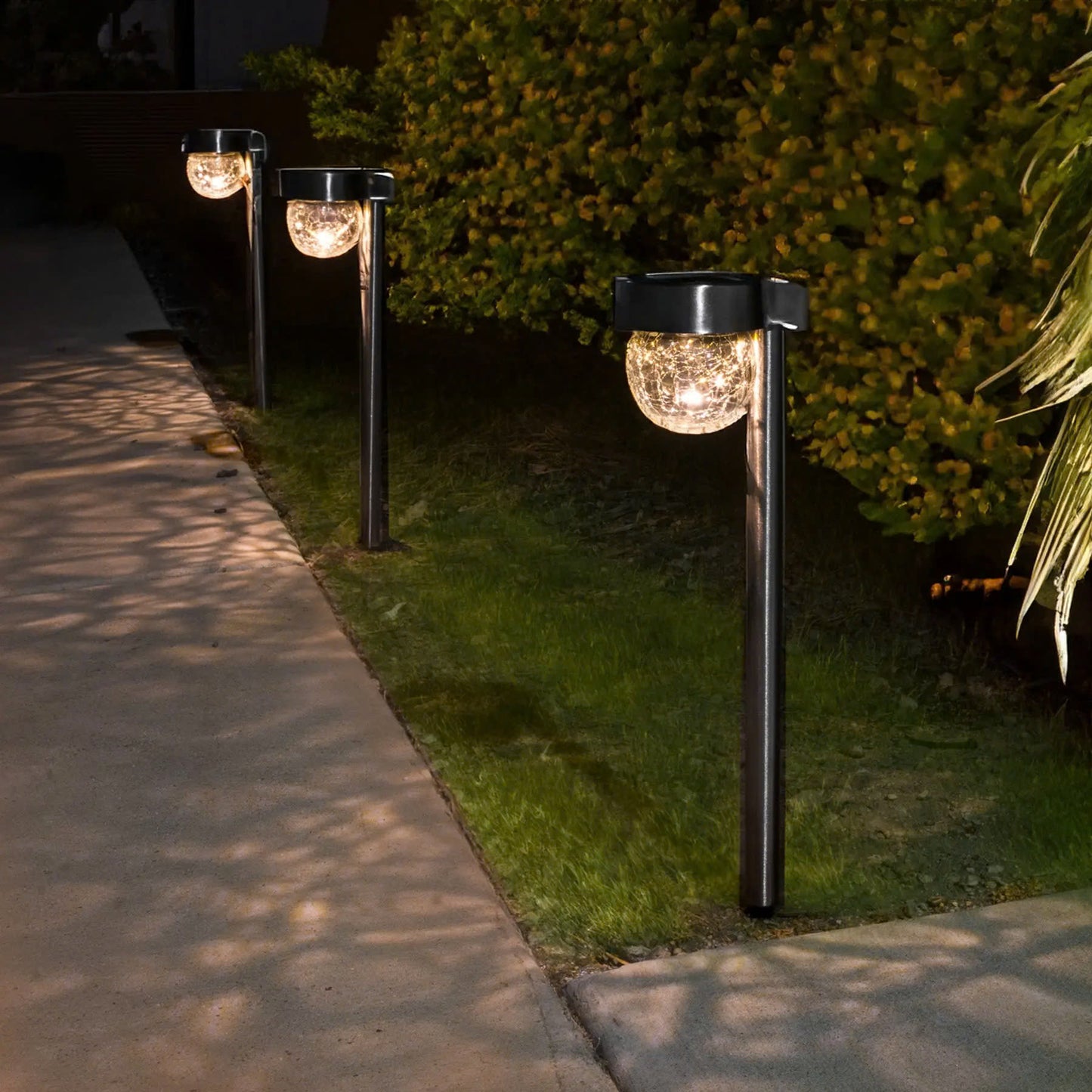 Hanging Ball Solar Light. Brand New $5/pcs. Set of 4pcs $19.99