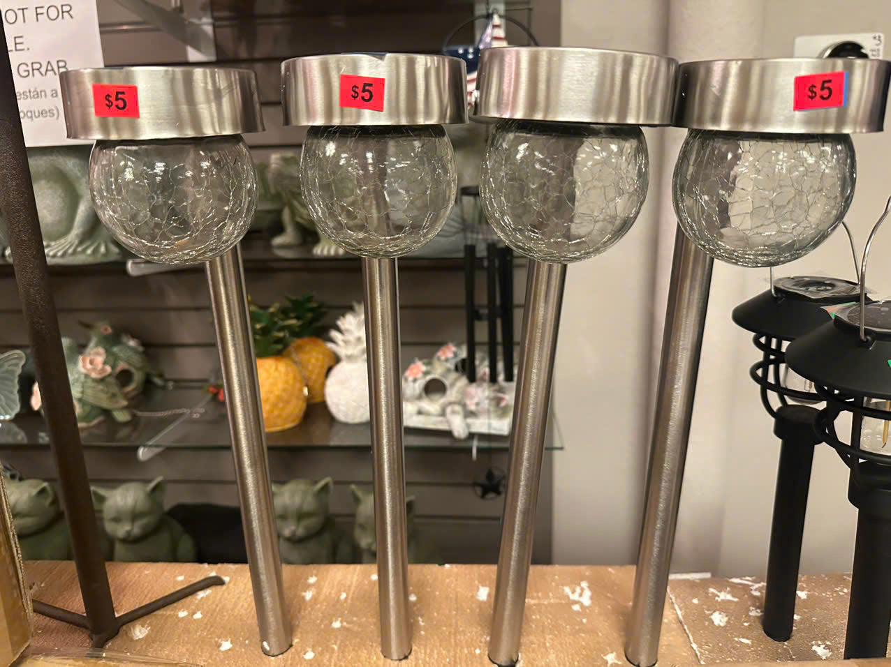 Hanging Ball Solar Light. Brand New $5/pcs. Set of 4pcs $19.99