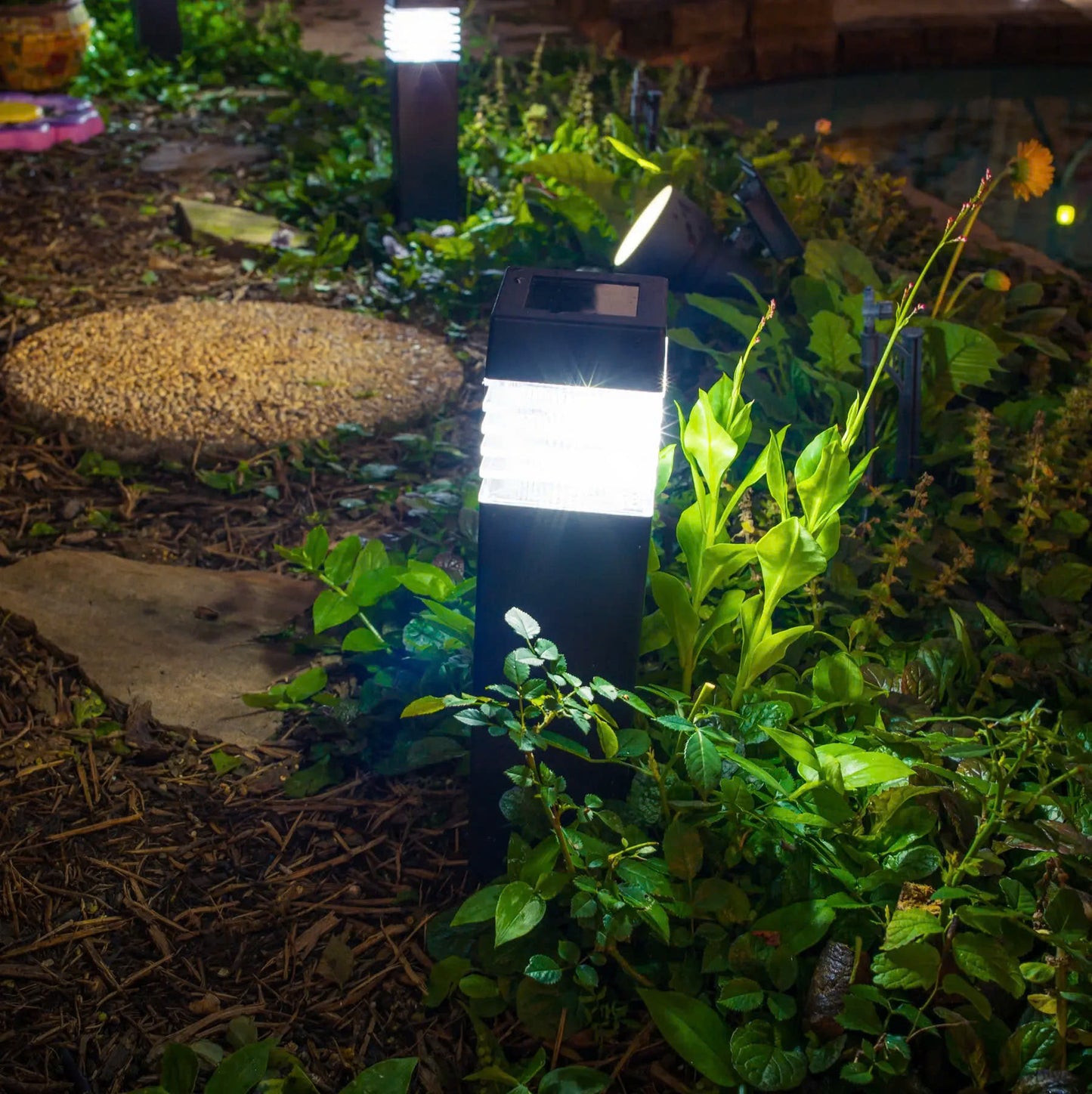 Column Solar Pathway Lights $4/pcs. Set of 4 $15.99