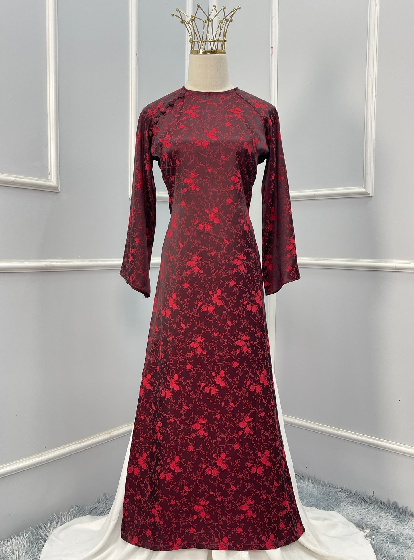 L1763 Áo only - Áo gấm dây leo đỏ