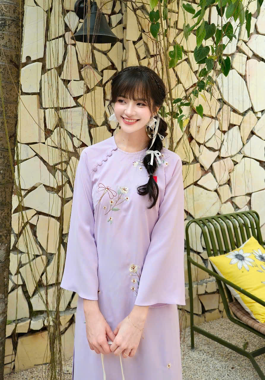 M230 - Áo cách tân suông thanh cúc tím cà