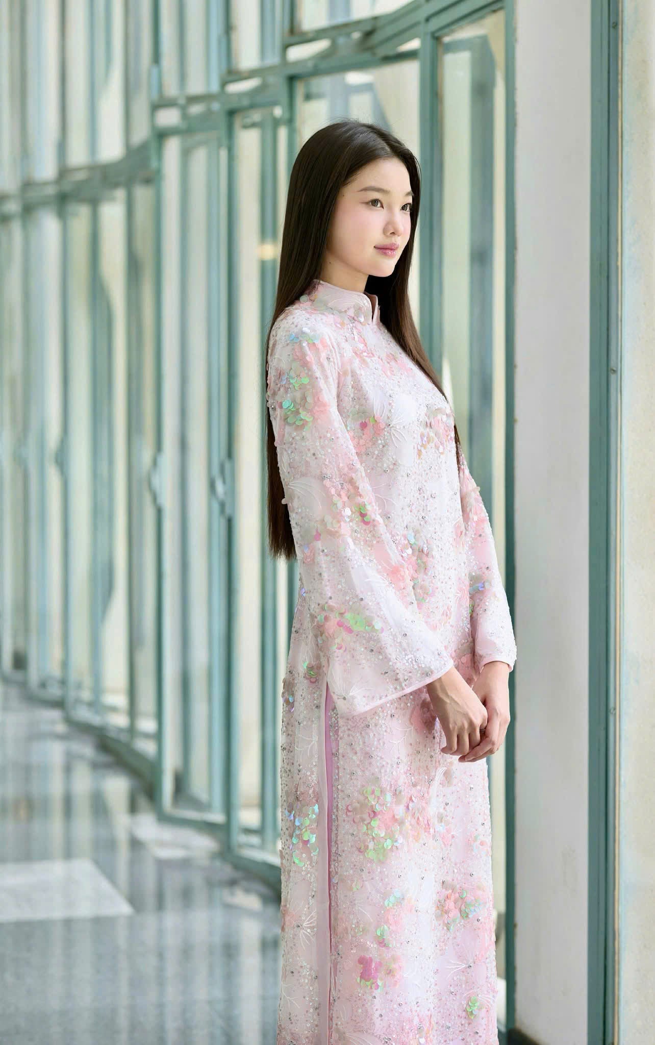 M561 Áo only - Áo suông thiết kế đính màu hồng phấn