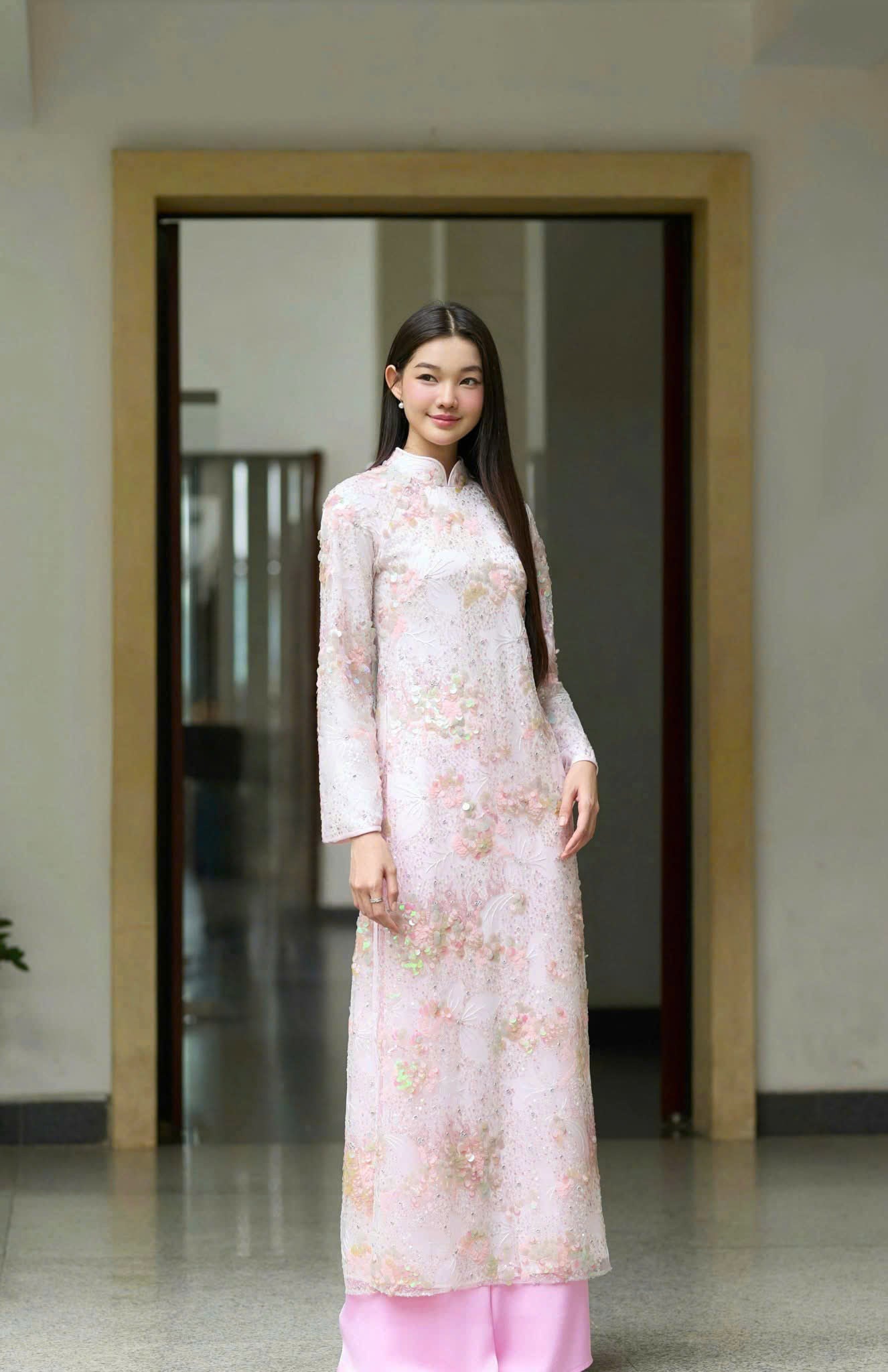 M561 Áo only - Áo suông thiết kế đính màu hồng phấn