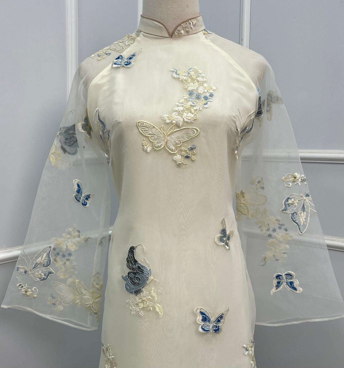 L971 Áo only - Áo tơ bướm 4 tà