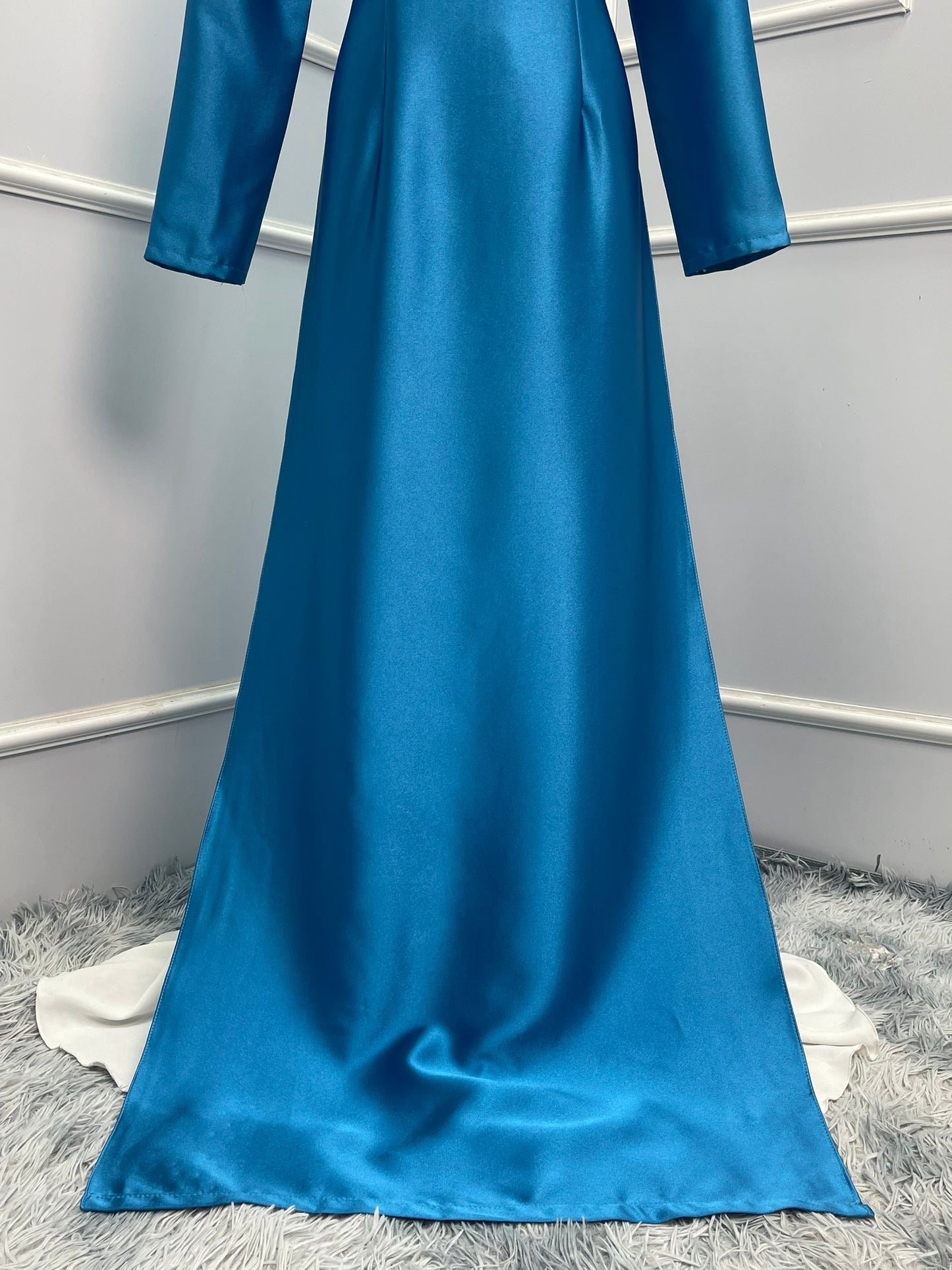 L1674 Áo only - Áo ruby xanh đính cổ