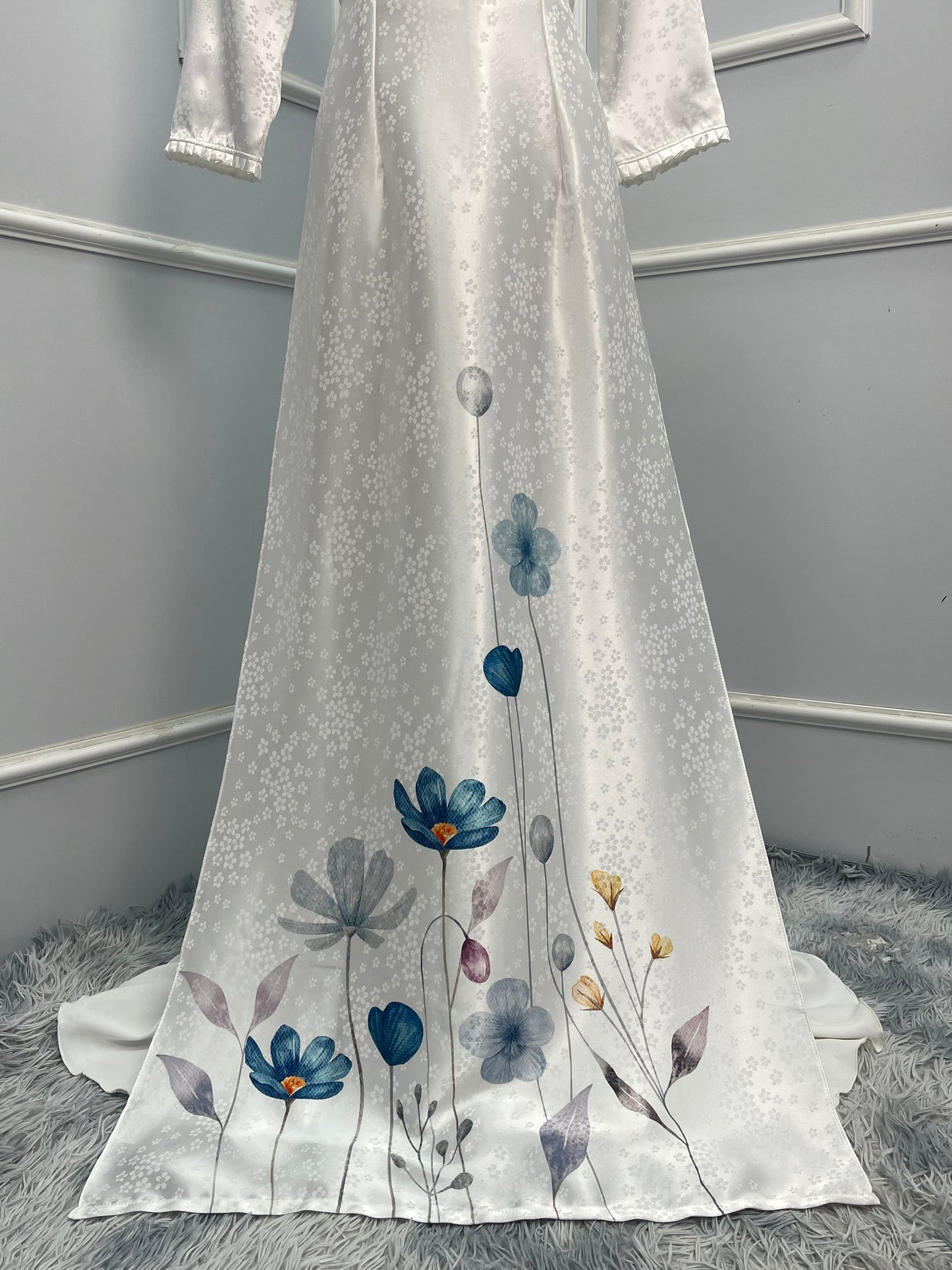 L1673 Áo only - Áo lụa gấm trắng in hoa