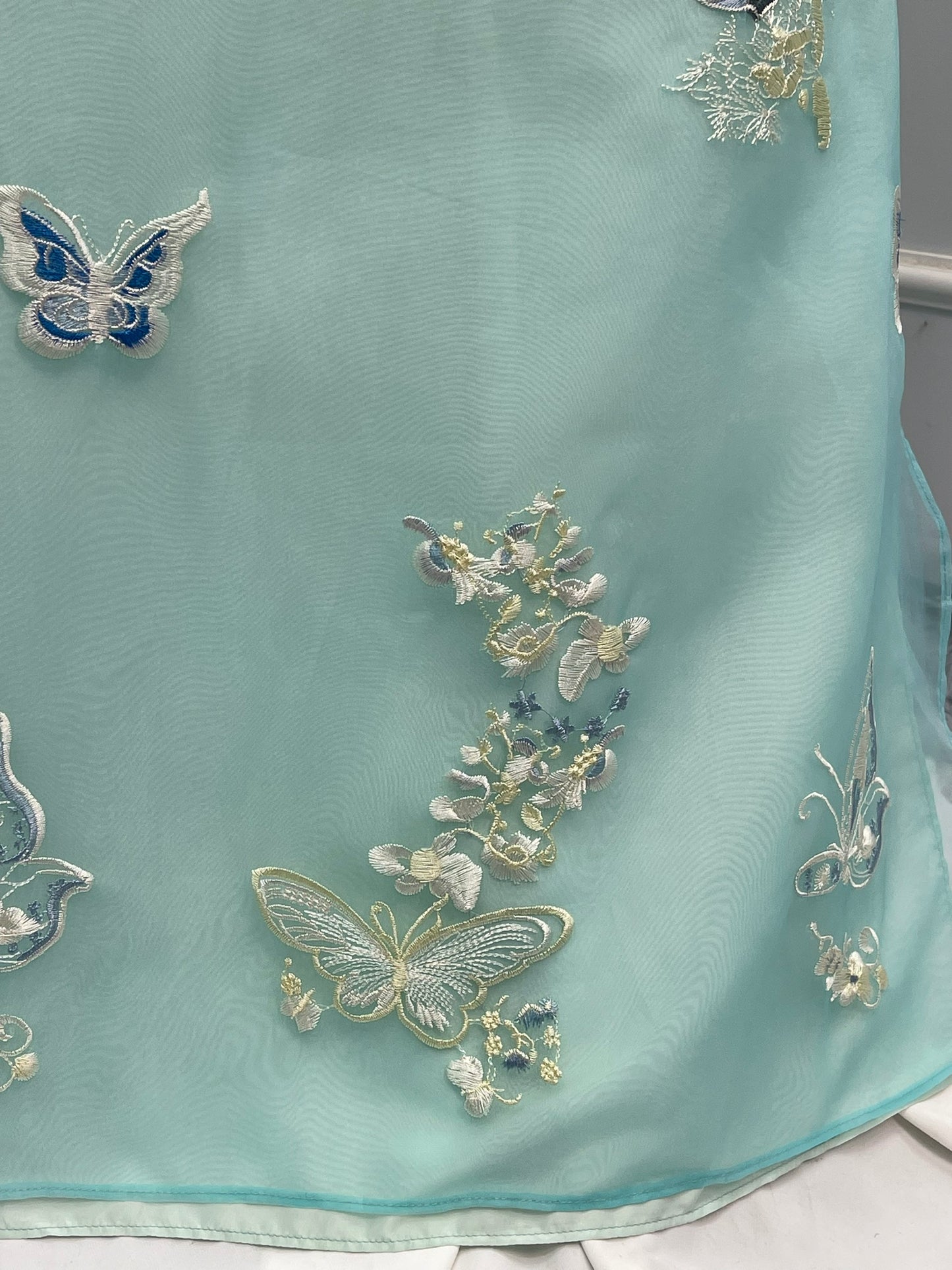 T484 Áo only - Áo dài tơ dệt nổi hoa màu xanh ngọc