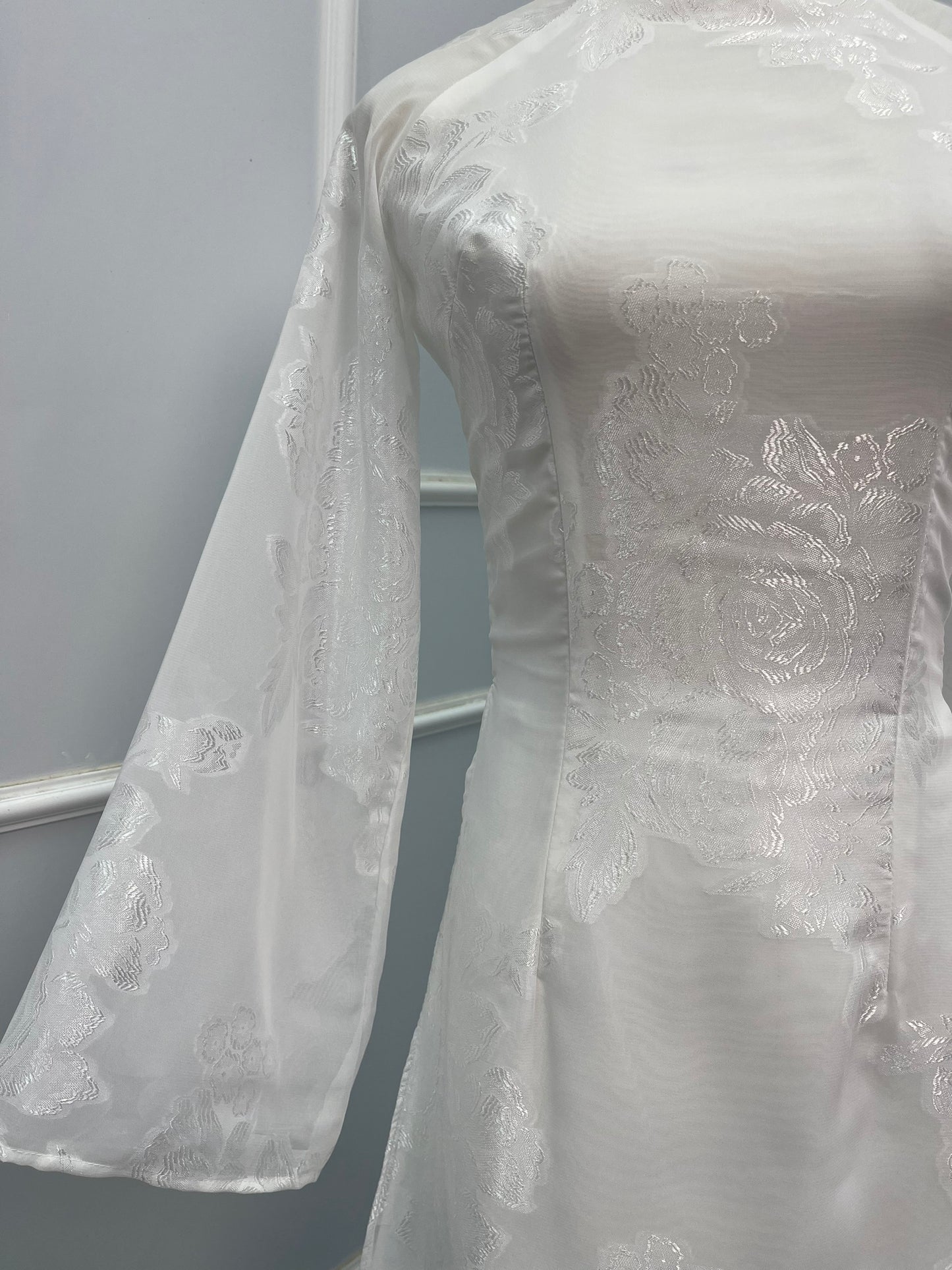 T480 Áo only - Áo dài tơ silk màu trắng