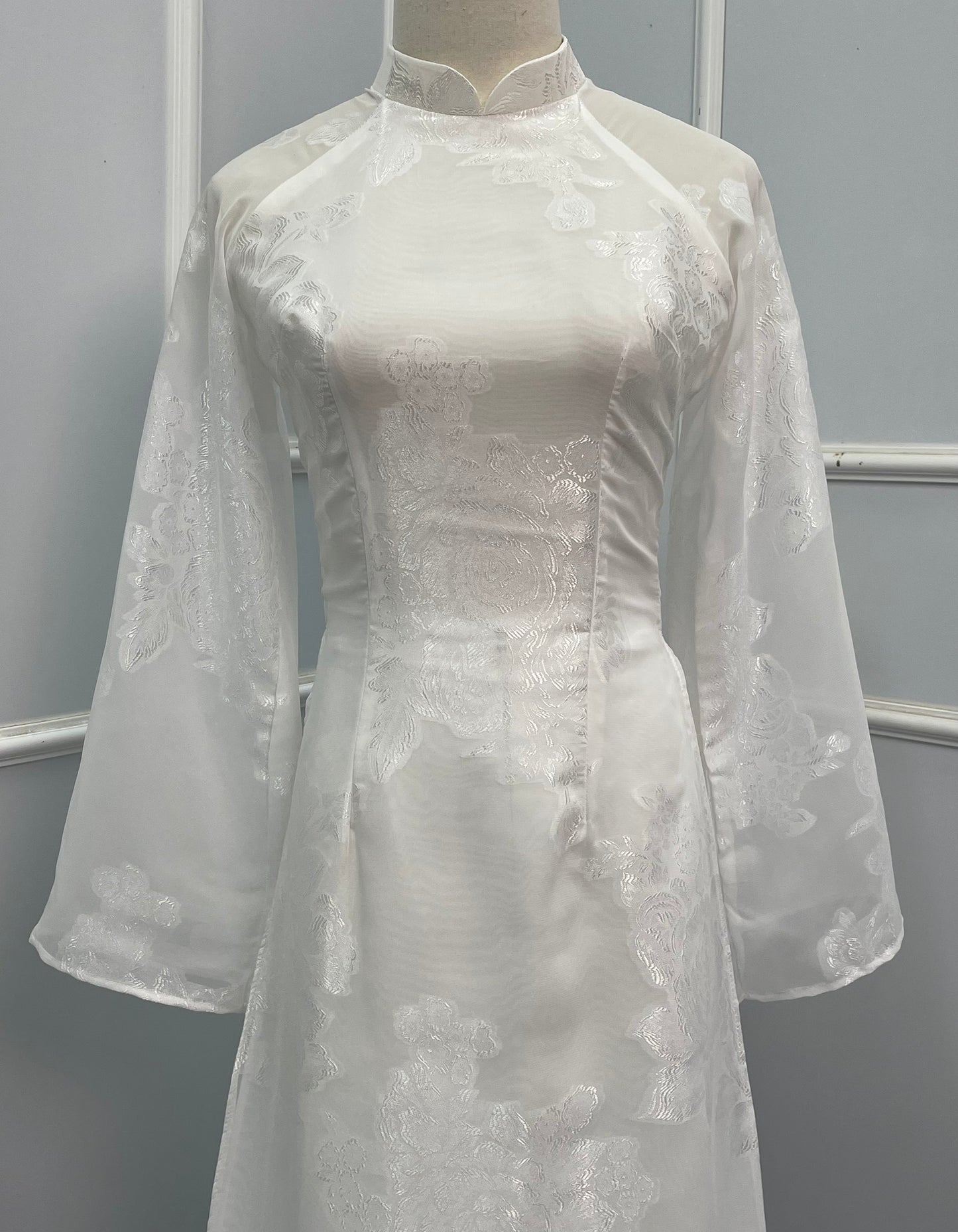 T480 Áo only - Áo dài tơ silk màu trắng