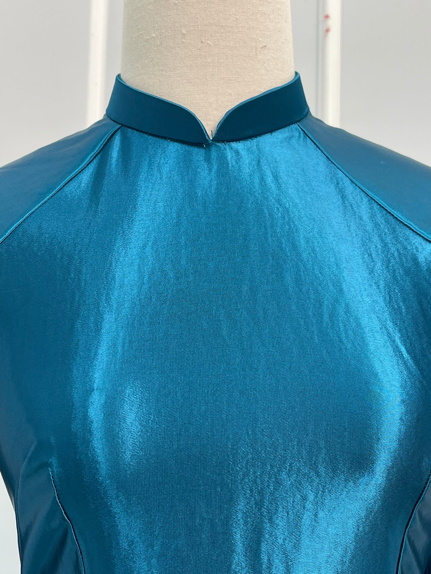 T489 Áo only - Áo dài lụa satin xanh cổ vịt