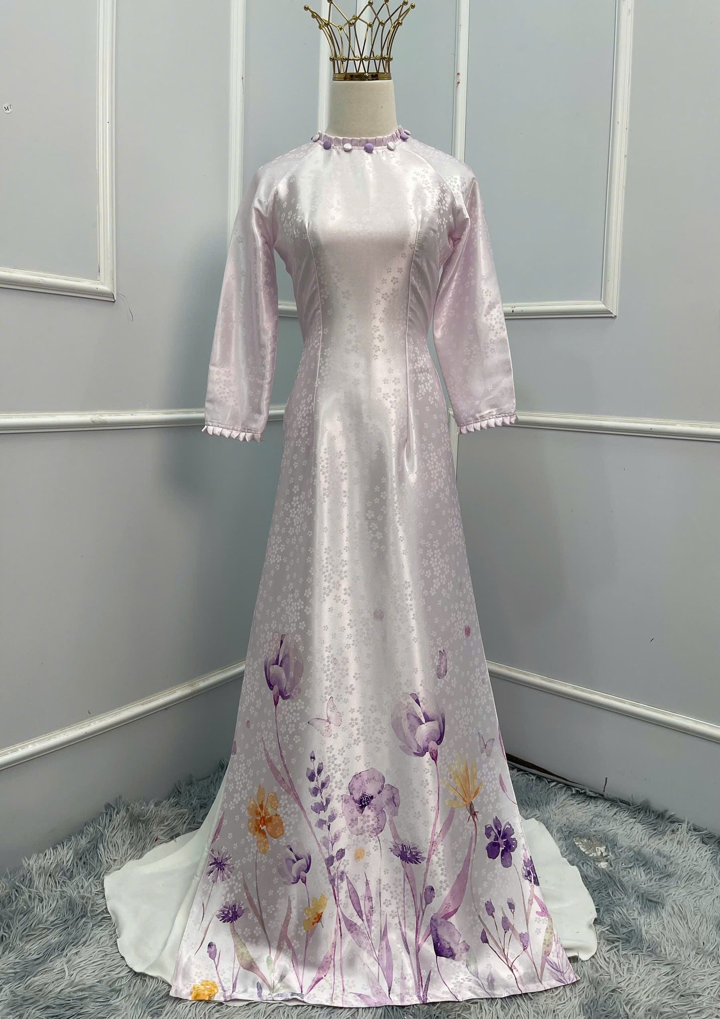 T494 Áo only - Áo dài gấm màu tím cổ xếp