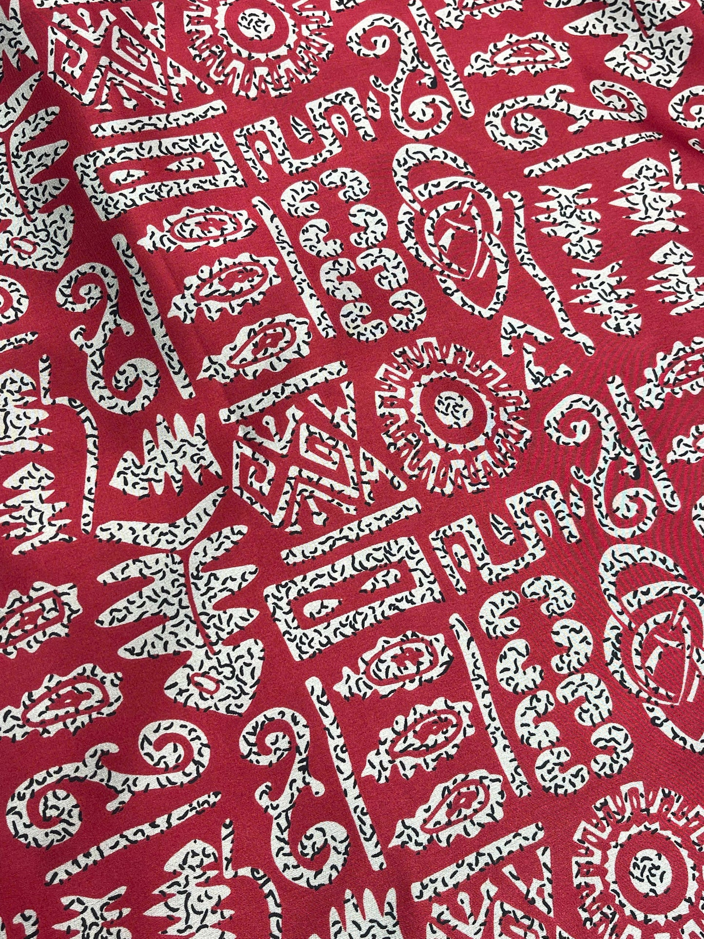 H142 Áo only - Áo dài đỏ họa tiết thư pháp