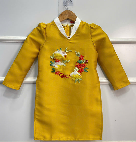 BG60 Áo + quần - Áo dài bé gái vải tafta vàng