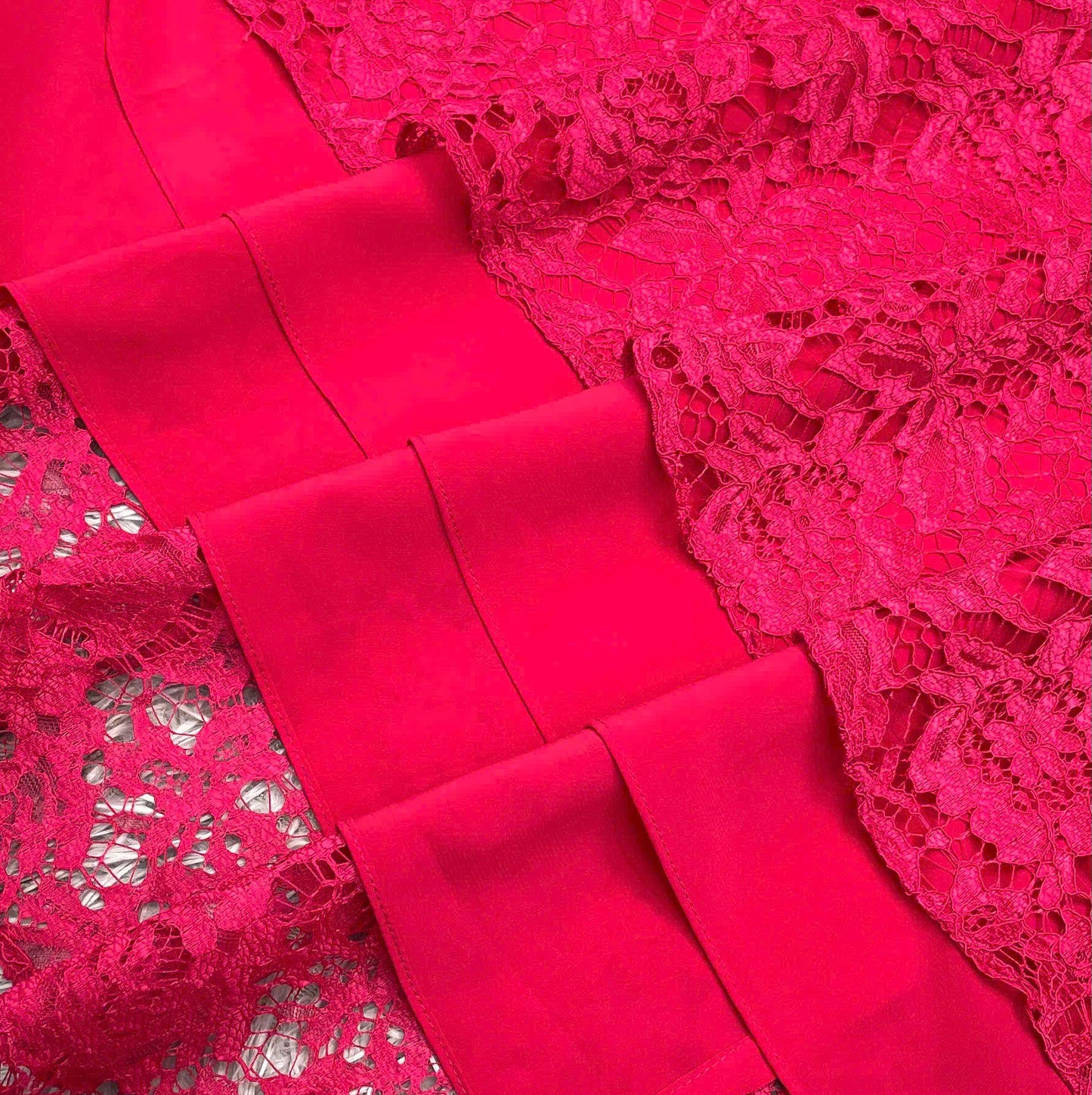 H155 Áo only - Áo dài ren 4 tà màu hồng sen