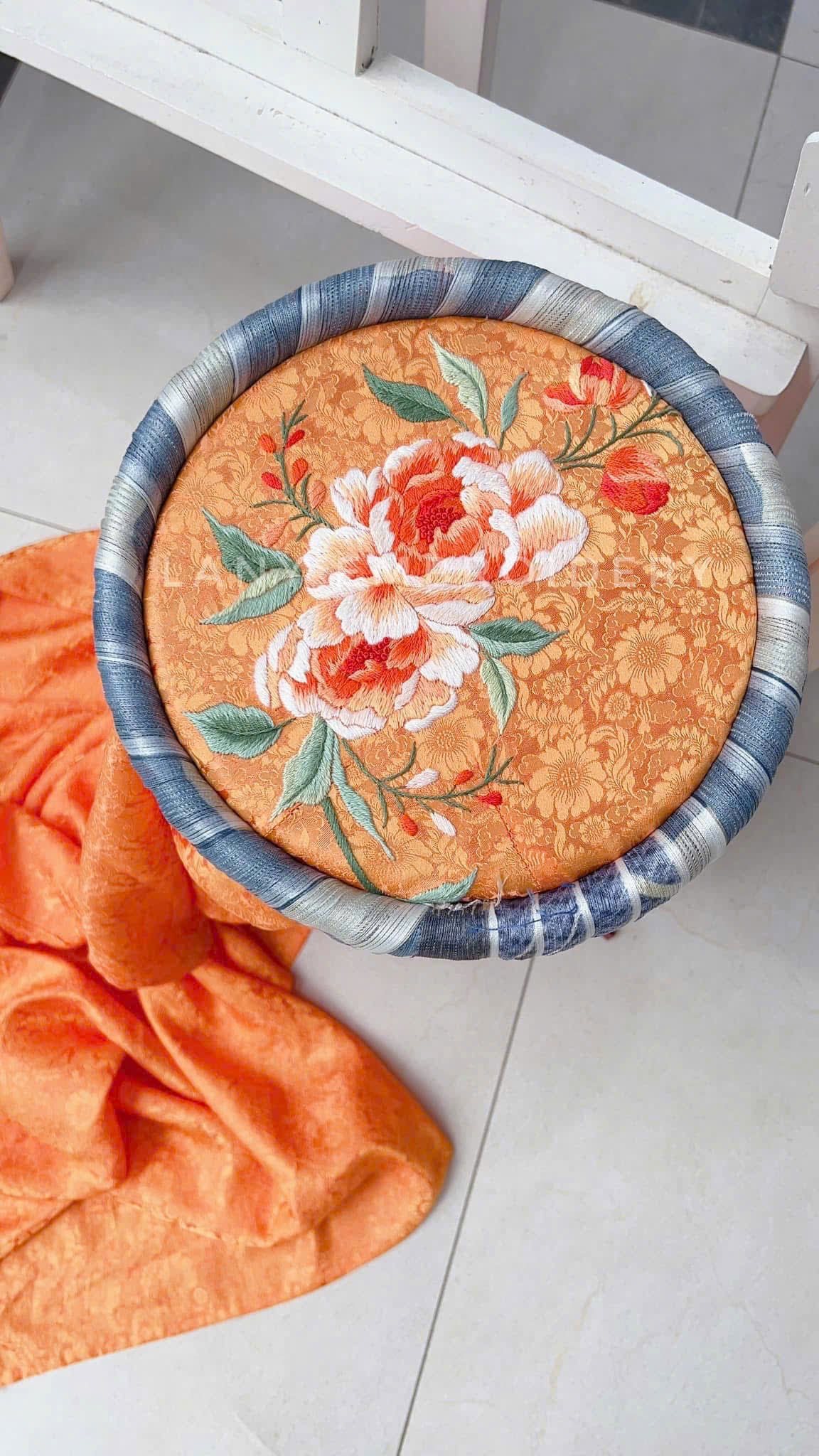 HD105 Áo only - Áo dài lụa Hà đông thêu cao cấp màu cam