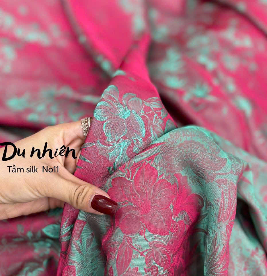 M244 Áo + quần - Áo dài Lụa gấm 2 da chuyển sắc cổ tròn + quần đổi màu cùng chất