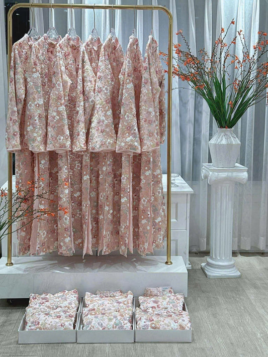T616 Áo only - Áo dài tơ 4 tà đính kết màu hồng nude
