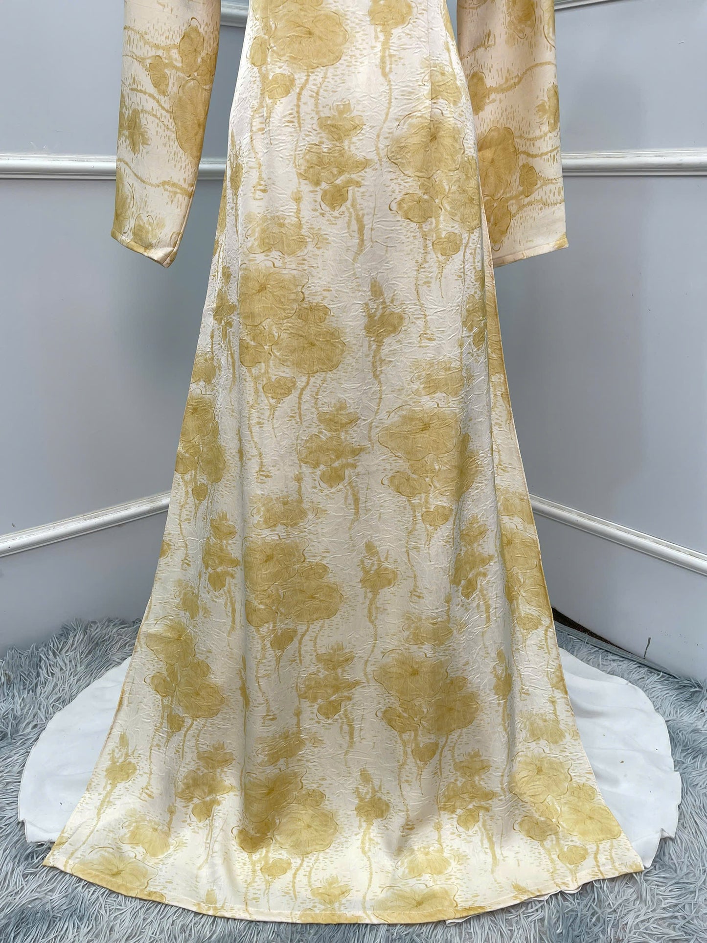 H278 1469 Áo only - Áo dài lụa vạn lý trường thành màu vàng