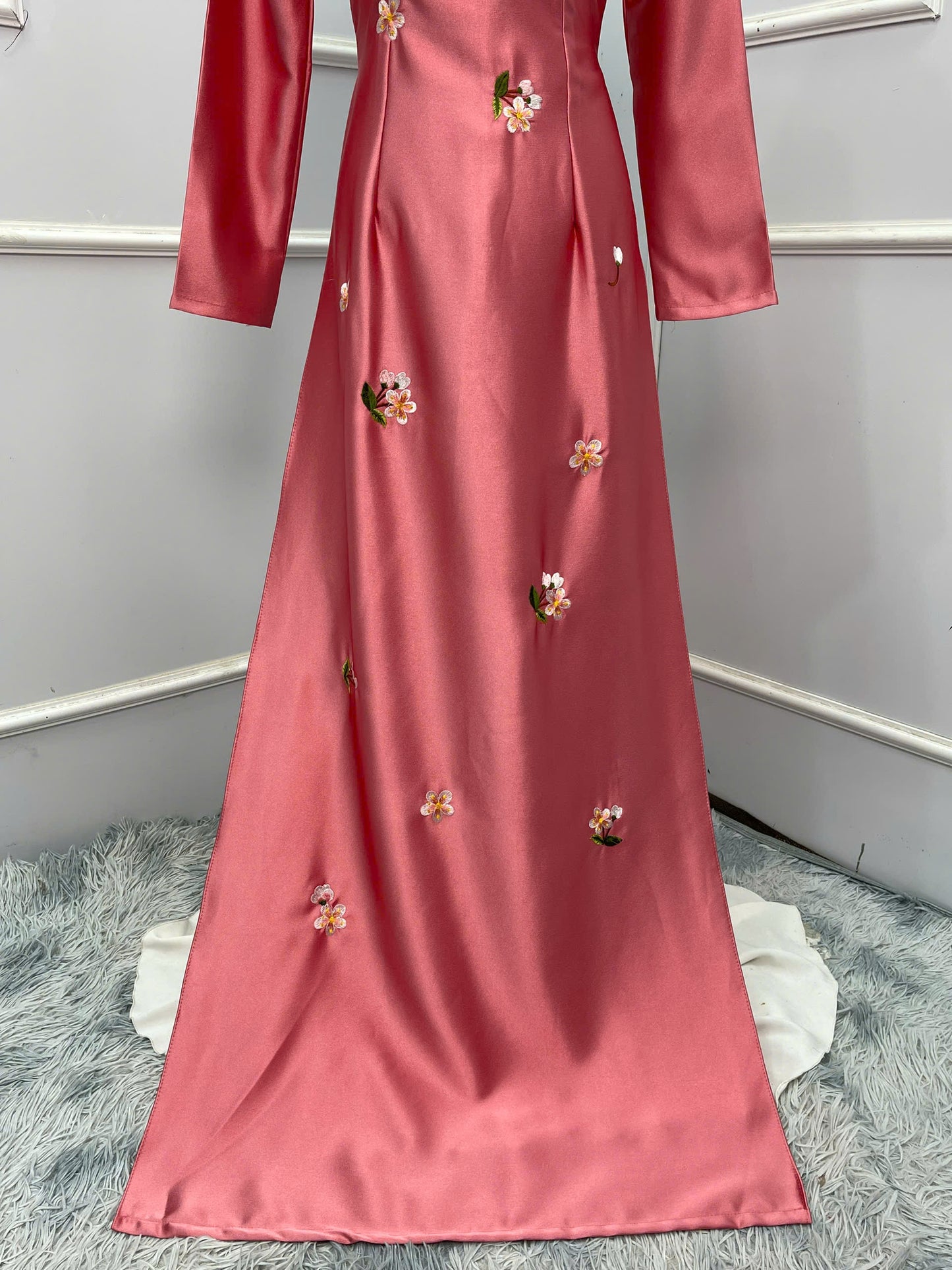 H293 1484 Áo only - Áo dài lụa valentino thêu hoa đào màu hồng